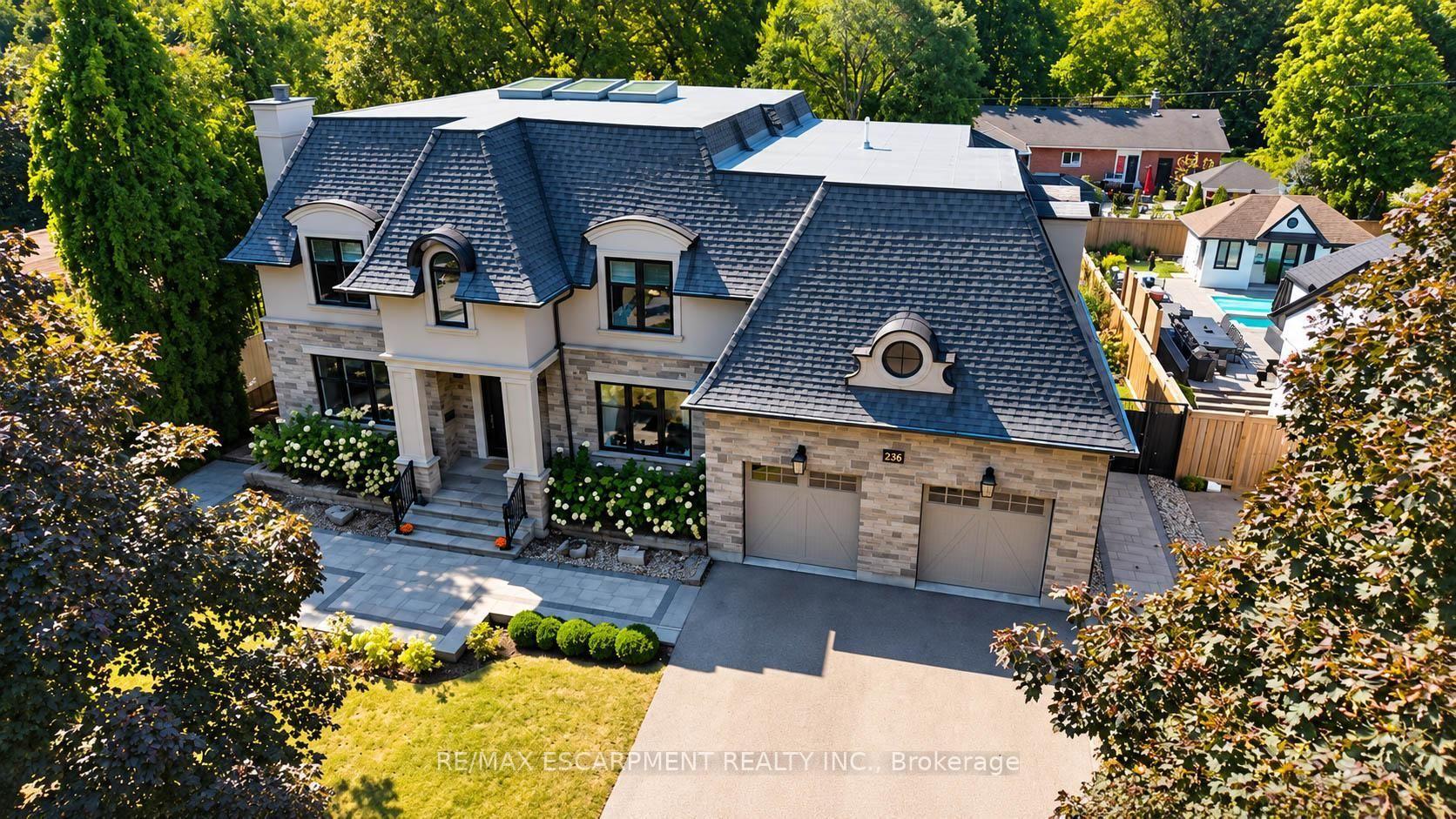Photo 1 of 236 Poplar Drive, Burlington, Shoreacres — HOMEH