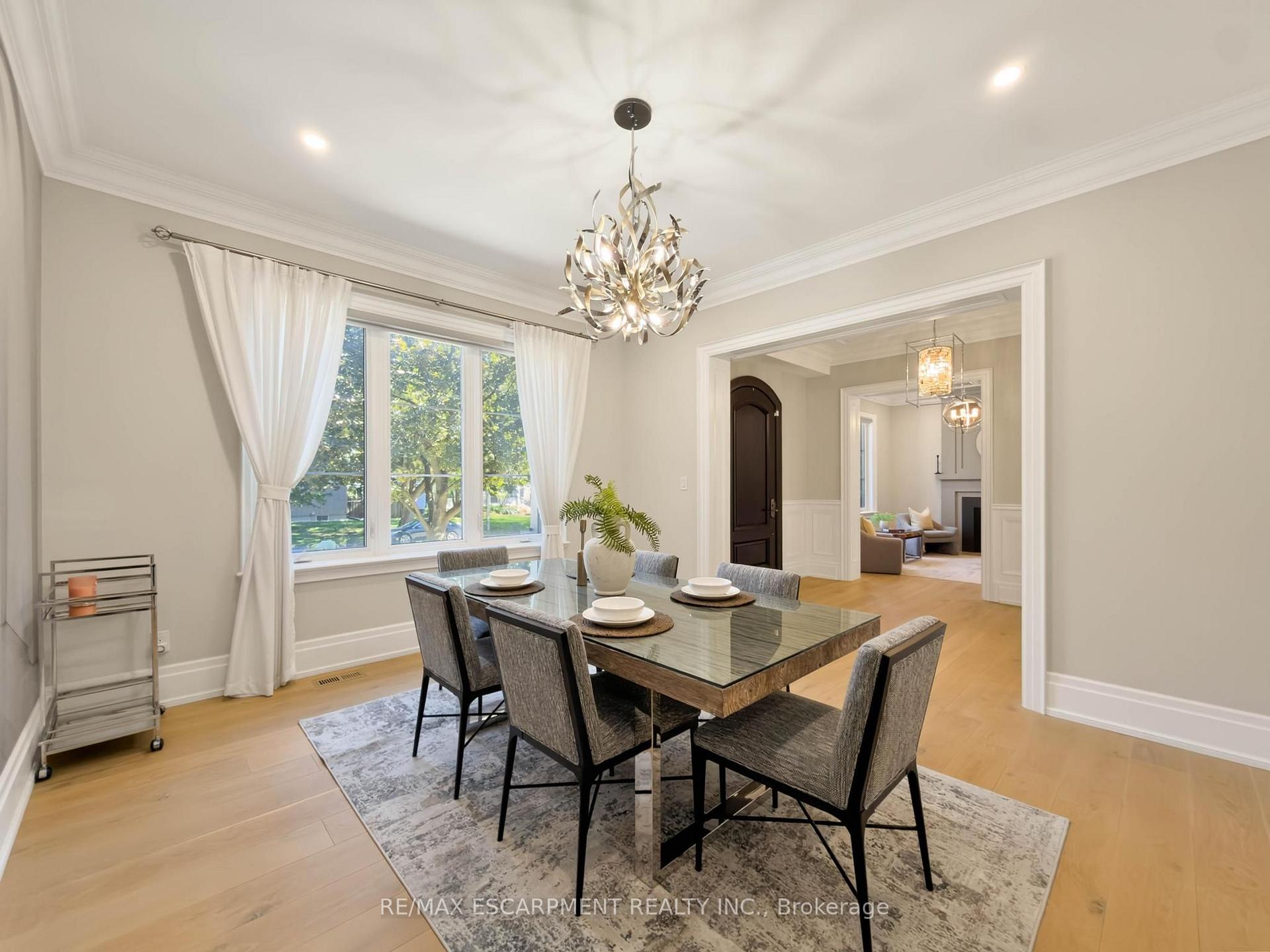 Photo 7 of 236 Poplar Drive, Burlington, Shoreacres — HOMEH