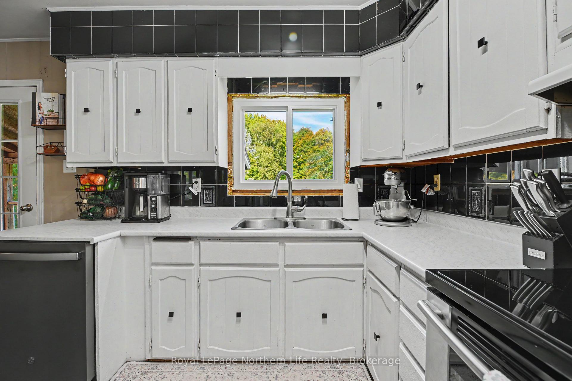 Photo 16 of 103 Development Road, Bonfield — HOMEH