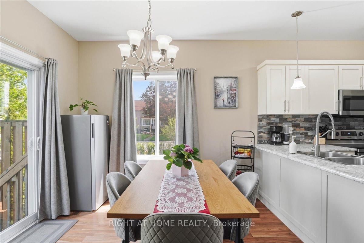 Photo 10 of 3 Nottingham Court, Quinte West, Trenton Ward — HOMEH