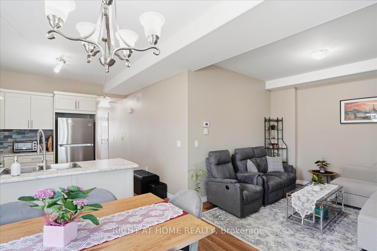 Photo 13 of 3 Nottingham Court, Quinte West, Trenton Ward — HOMEH