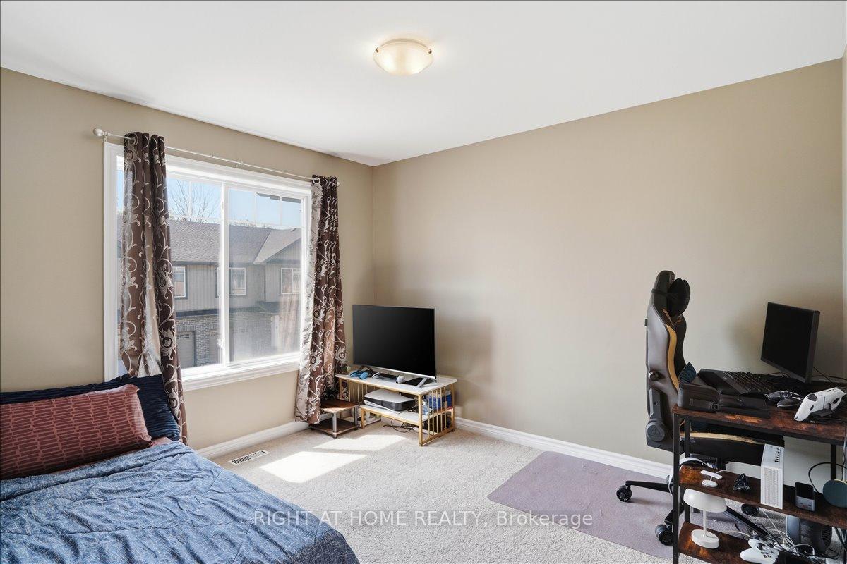 Photo 17 of 3 Nottingham Court, Quinte West, Trenton Ward — HOMEH