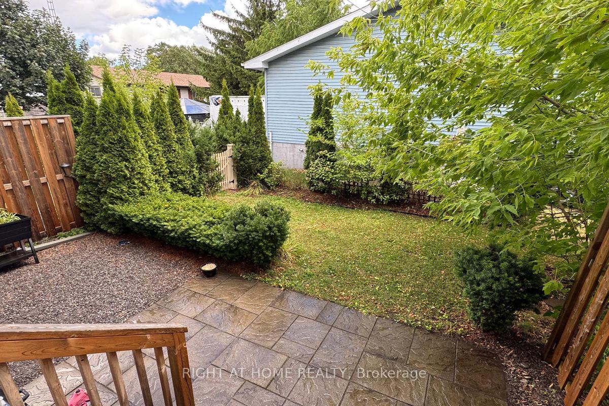 Photo 32 of 3 Nottingham Court, Quinte West, Trenton Ward — HOMEH