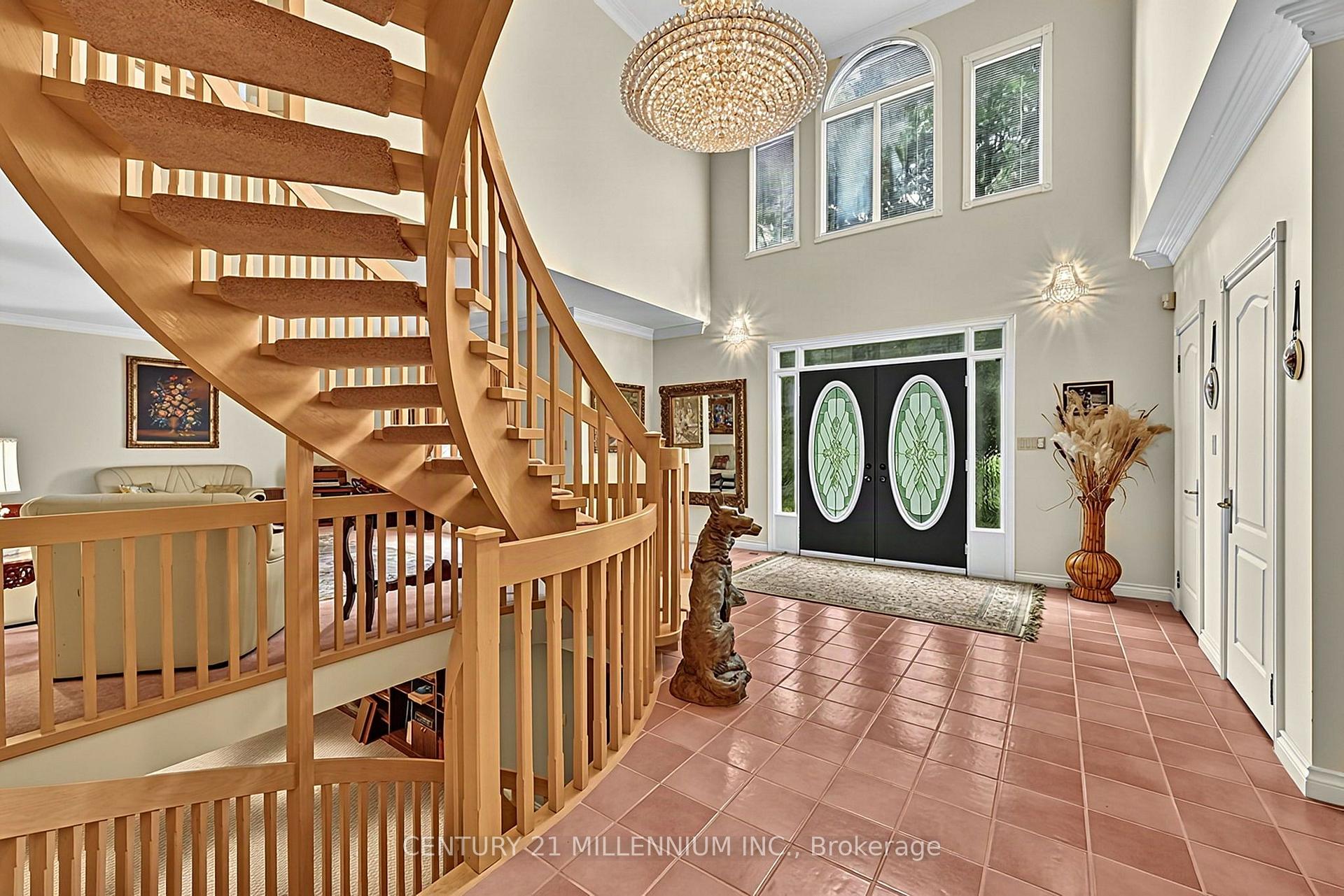 Photo 8 of 16 Tanglewood Drive, Caledon, Rural Caledon — HOMEH