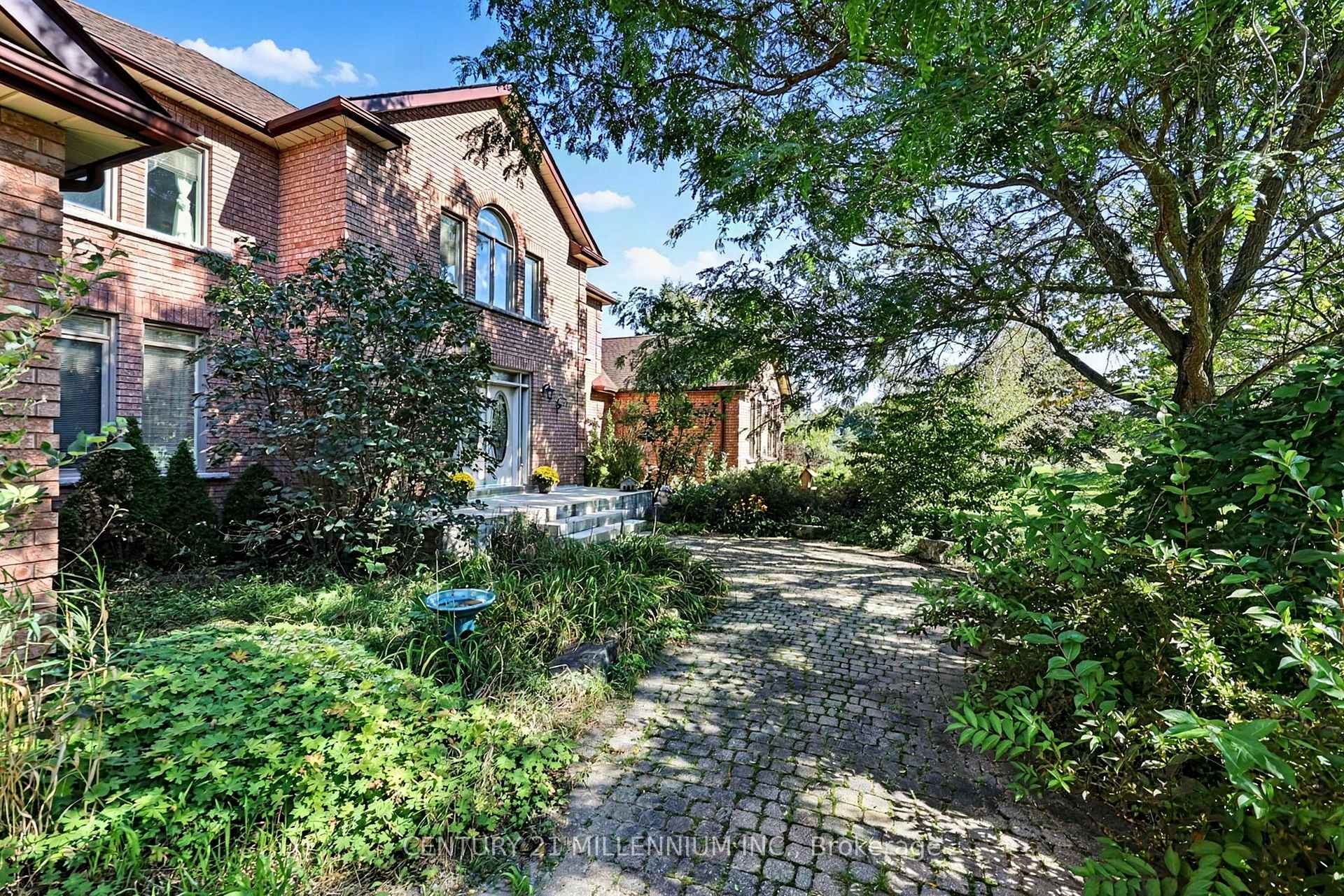 Photo 45 of 16 Tanglewood Drive, Caledon, Rural Caledon — HOMEH
