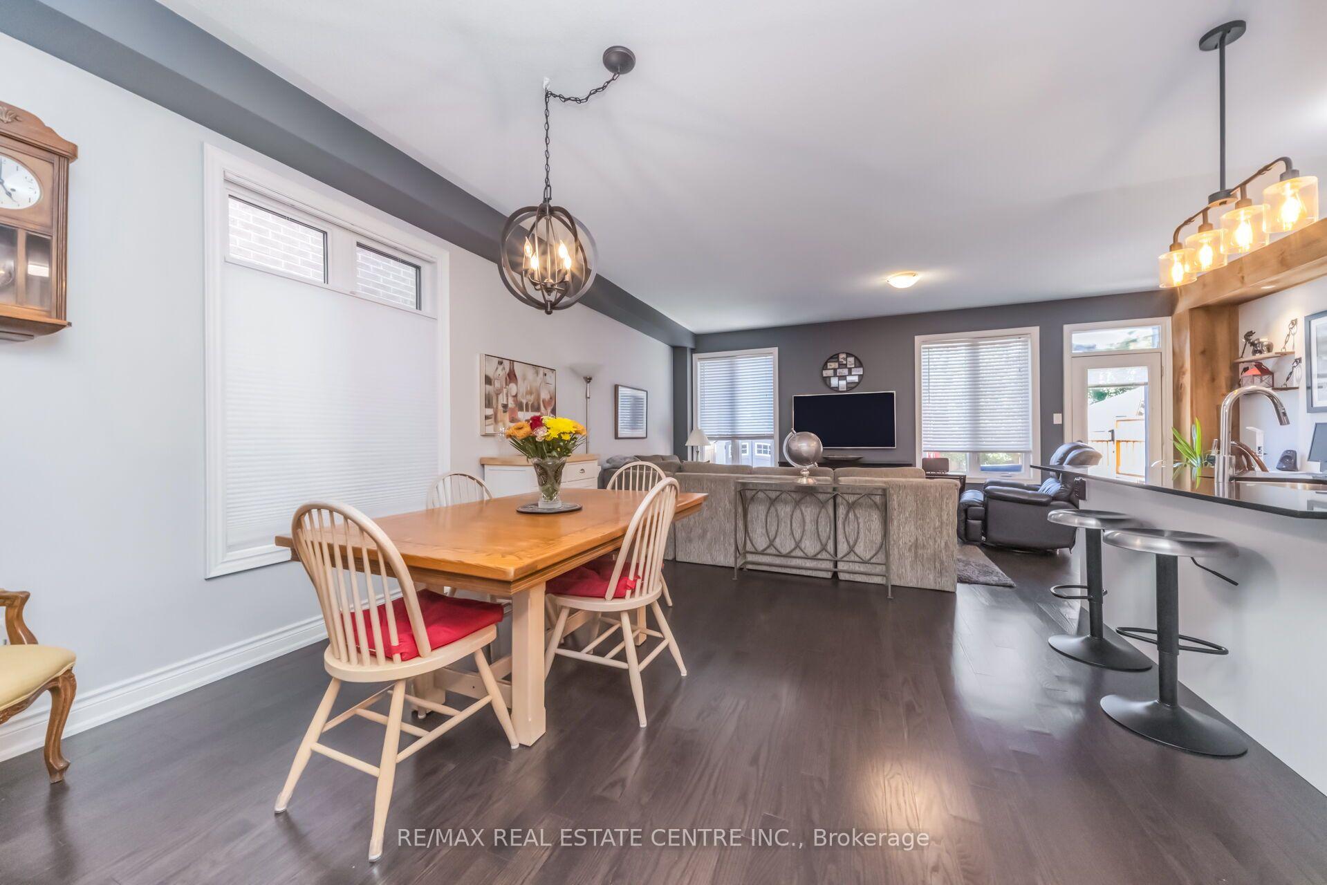 Photo 6 of 457 Whitlock Avenue, Milton, Ford — HOMEH