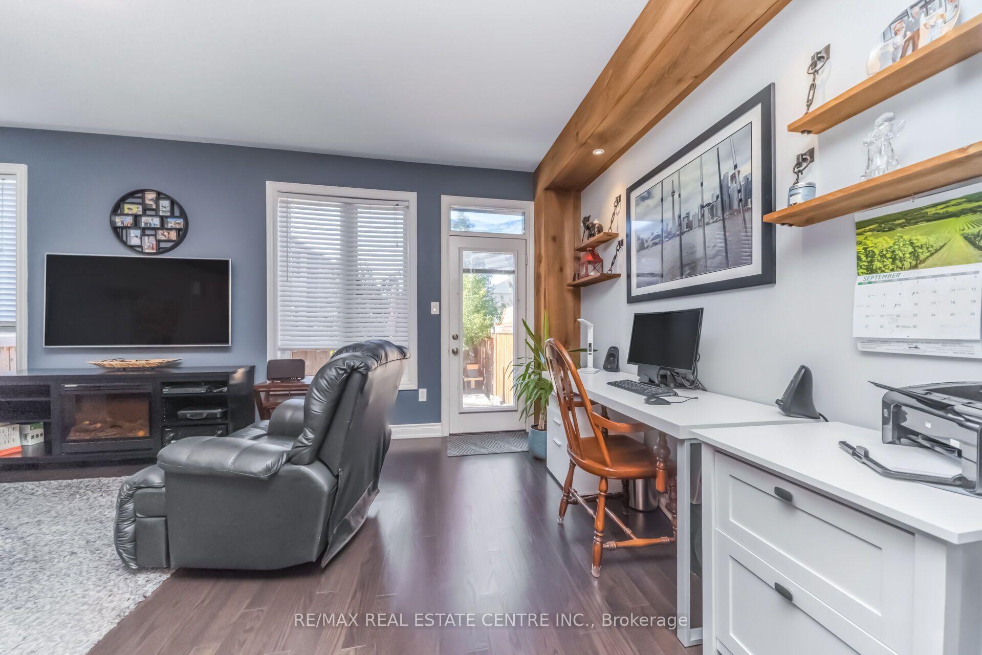 Photo 13 of 457 Whitlock Avenue, Milton, Ford — HOMEH
