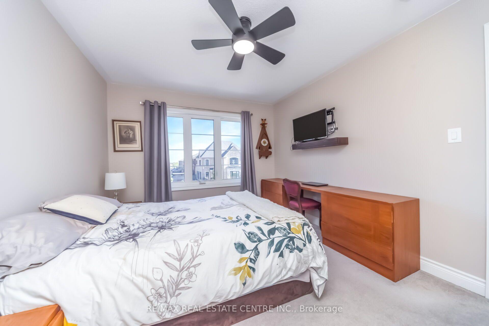 Photo 29 of 457 Whitlock Avenue, Milton, Ford — HOMEH