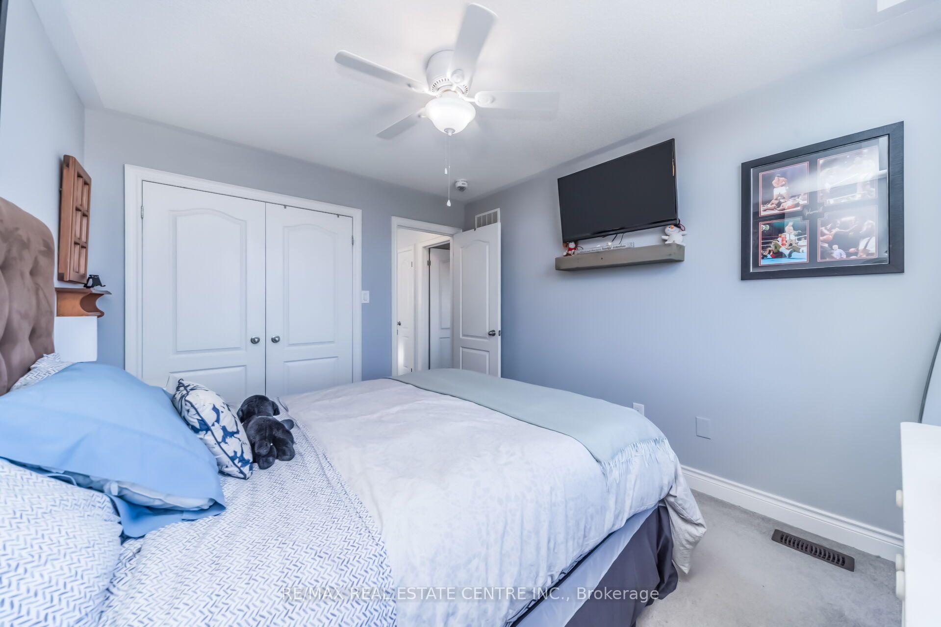 Photo 32 of 457 Whitlock Avenue, Milton, Ford — HOMEH