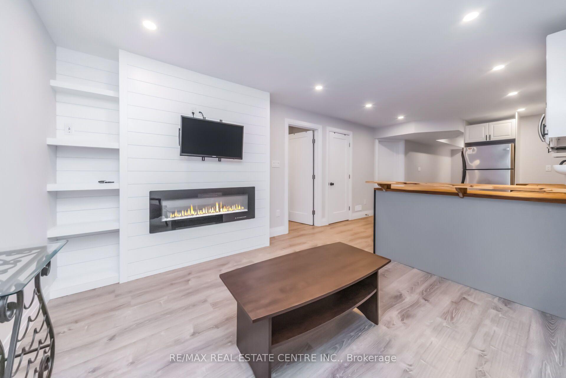 Photo 41 of 457 Whitlock Avenue, Milton, Ford — HOMEH