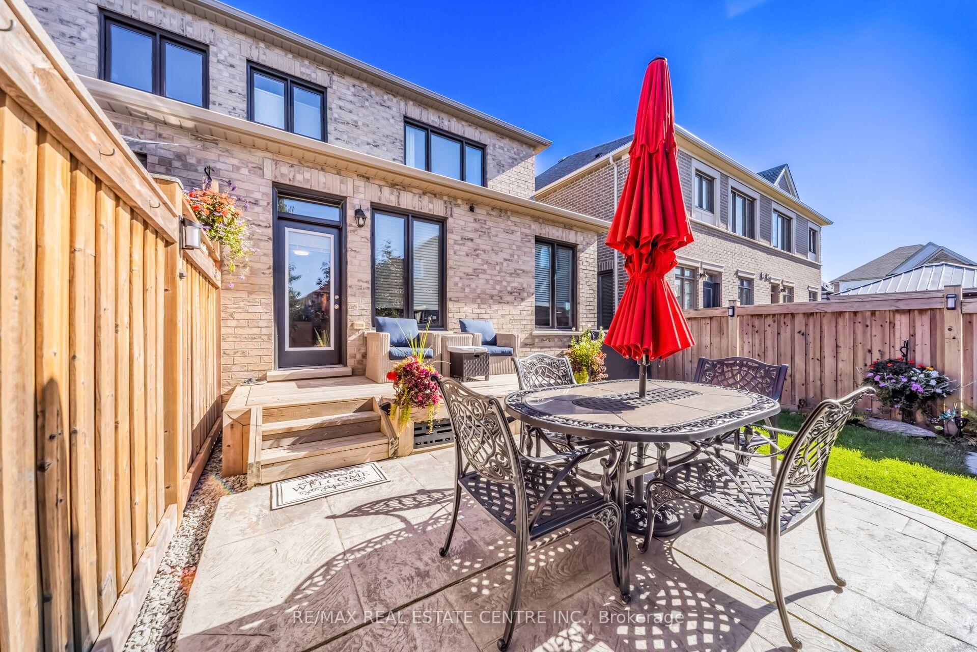 Photo 45 of 457 Whitlock Avenue, Milton, Ford — HOMEH