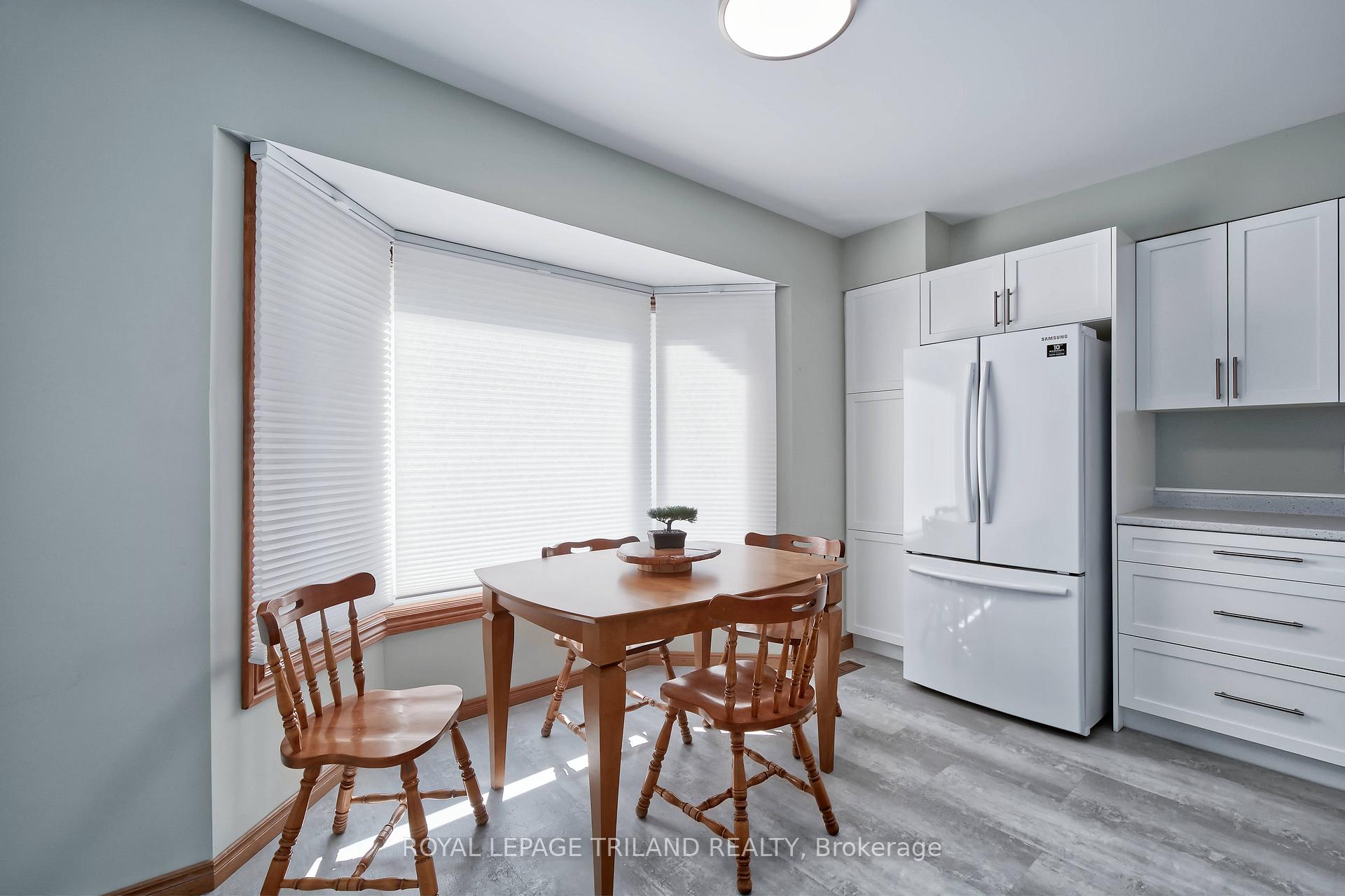 Photo 4 of 1662 Attawandaron Road, London, North F — HOMEH