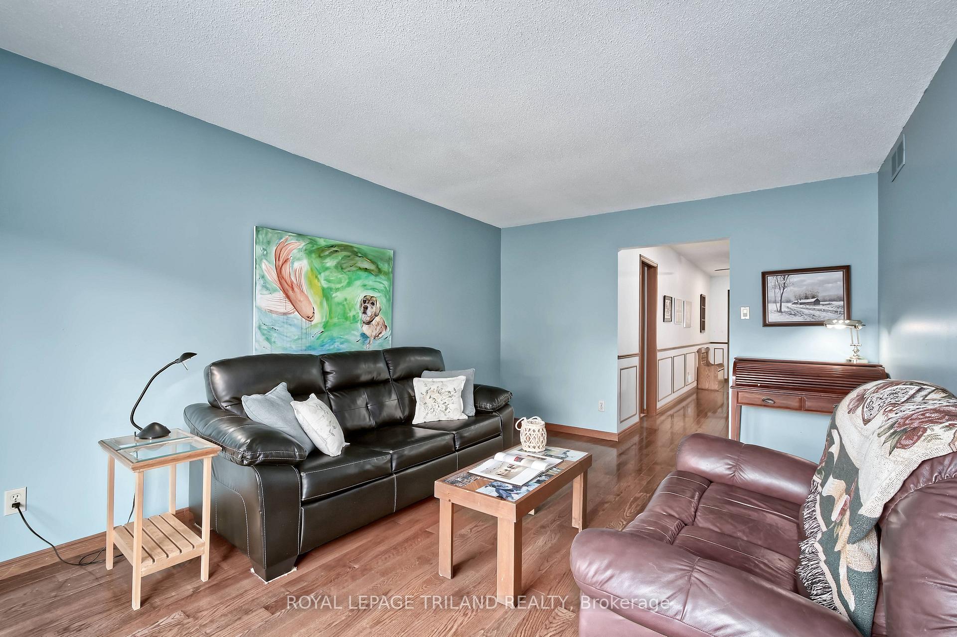 Photo 5 of 1662 Attawandaron Road, London, North F — HOMEH