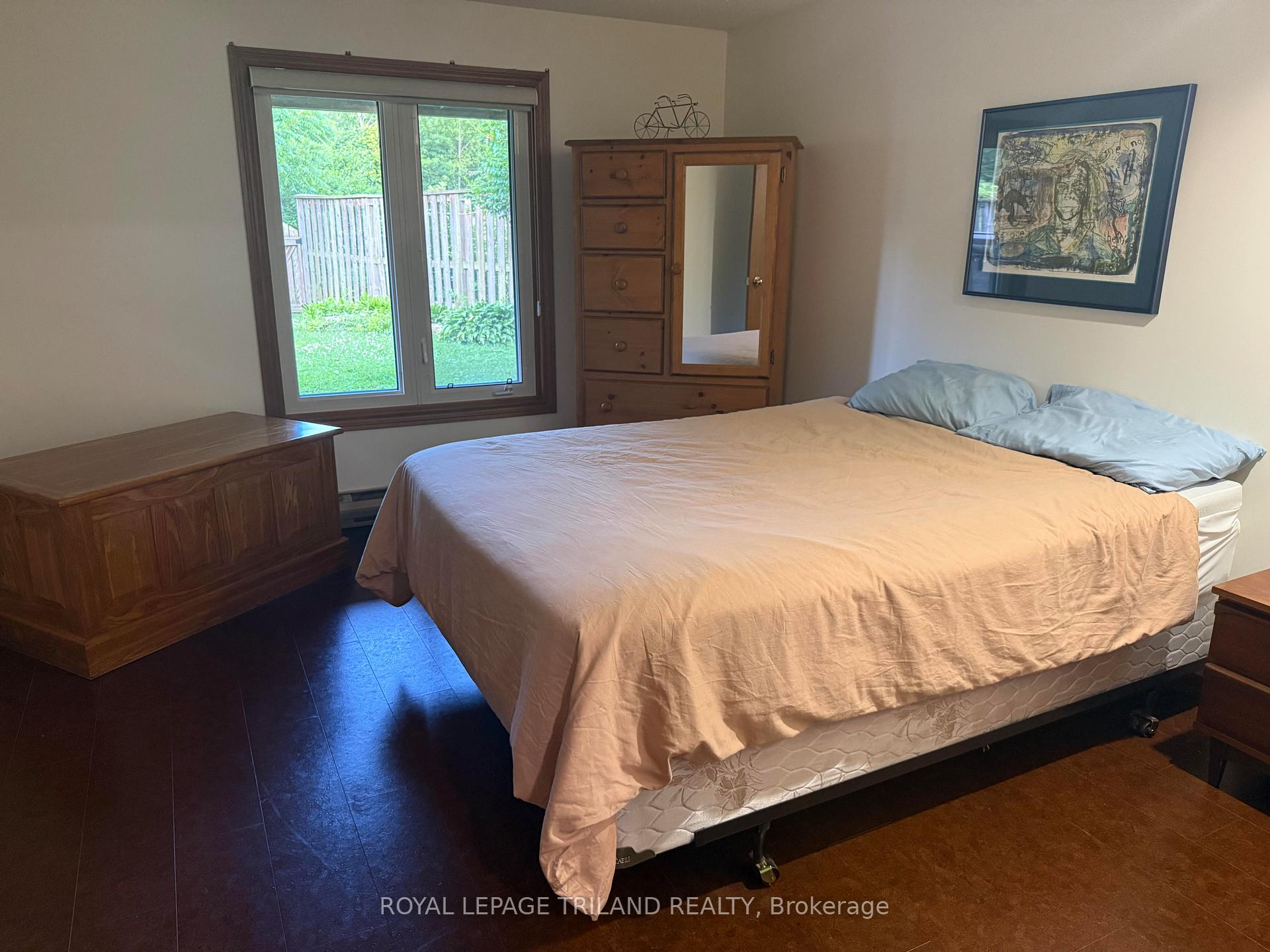 Photo 14 of 1662 Attawandaron Road, London, North F — HOMEH