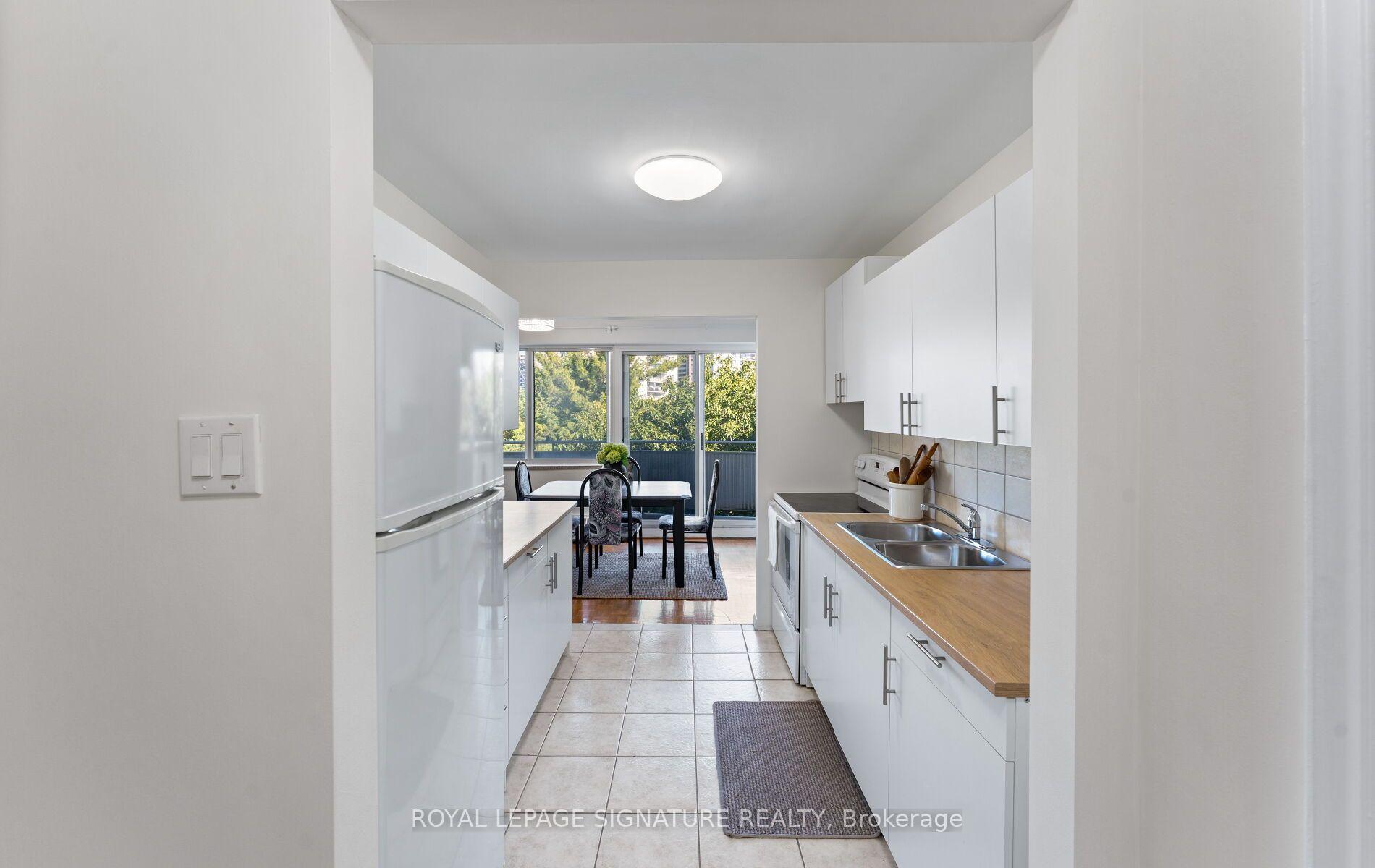 Photo 5 of Unit 410, 30 Allanhurst Drive, Etobicoke, Edenbridge-Humber Valley — HOMEH