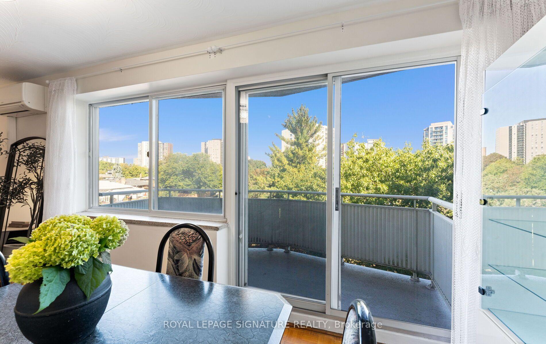 Photo 25 of Unit 410, 30 Allanhurst Drive, Etobicoke, Edenbridge-Humber Valley — HOMEH