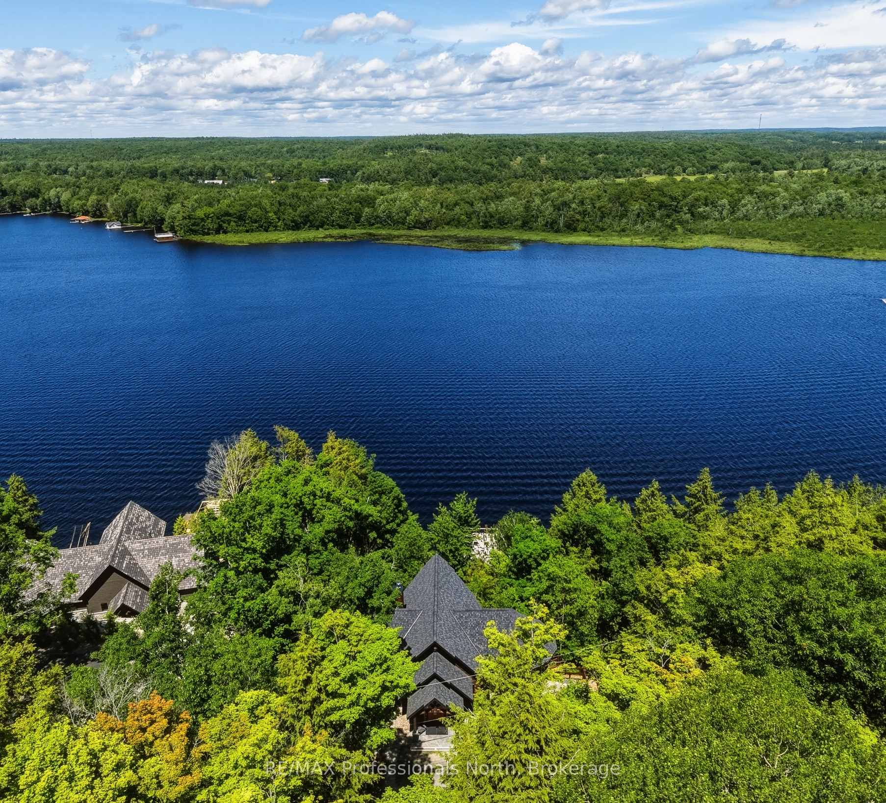 Photo 49 of 1666 Beaumont Drive, Bracebridge, Muskoka (N) — HOMEH