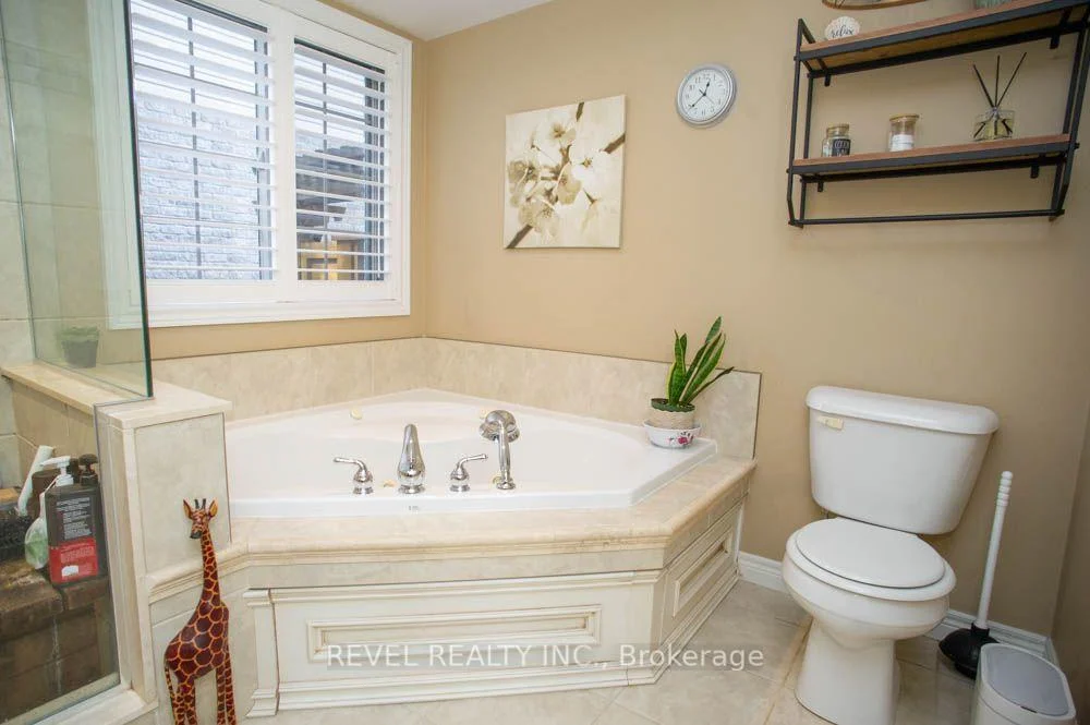 Photo 18 of 15 Farrugie Street, Brant, Paris — HOMEH