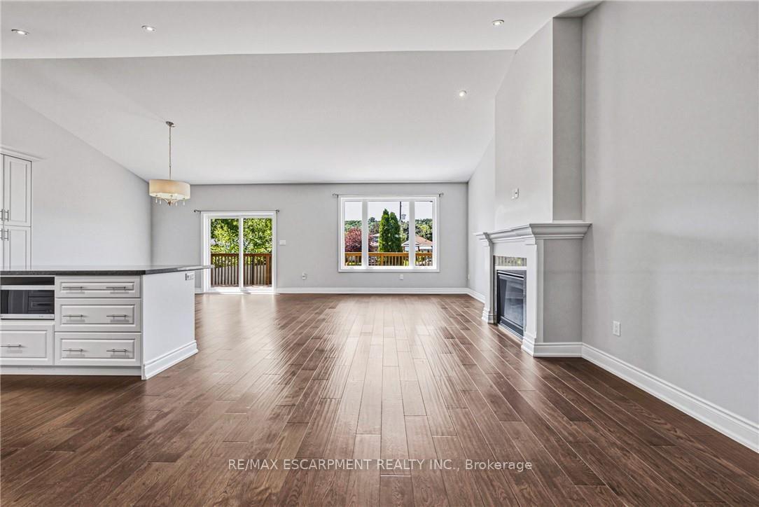 Photo 19 of 602 Cochrane Road, Hamilton, Rosedale — HOMEH