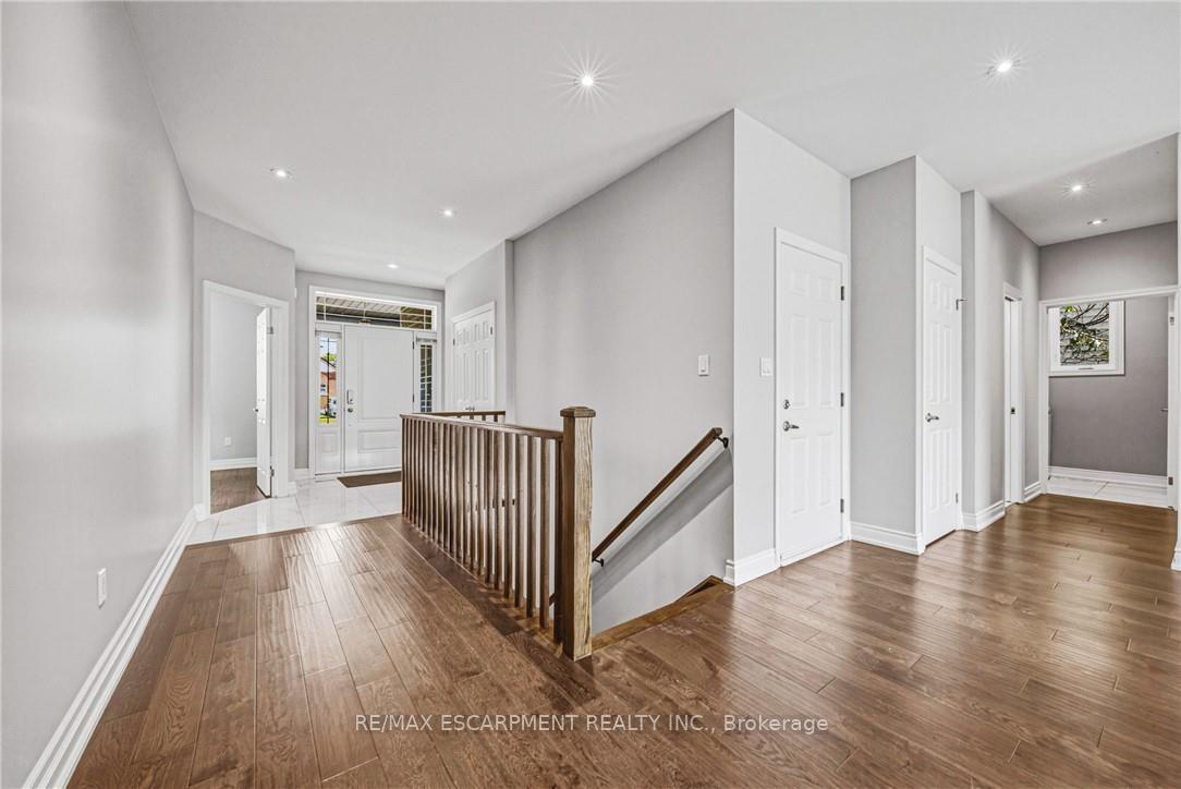 Photo 26 of 602 Cochrane Road, Hamilton, Rosedale — HOMEH