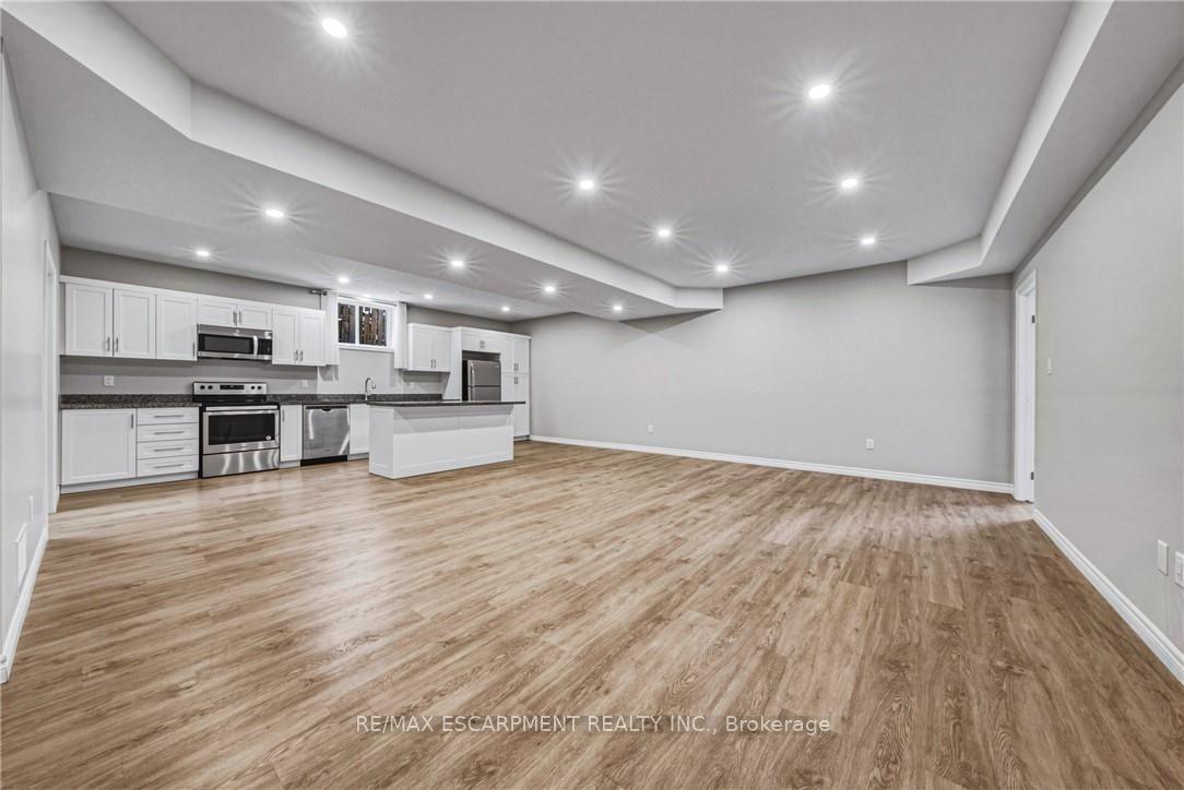 Photo 32 of 602 Cochrane Road, Hamilton, Rosedale — HOMEH
