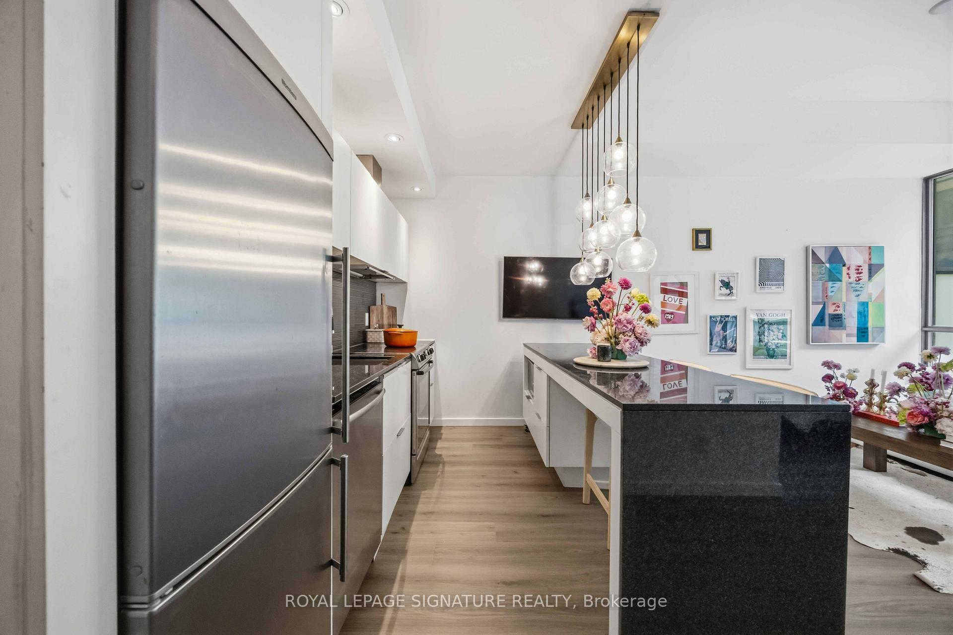 Photo 6 of Unit 202, 8 Charlotte Street, Toronto, Waterfront Communities — HOMEH