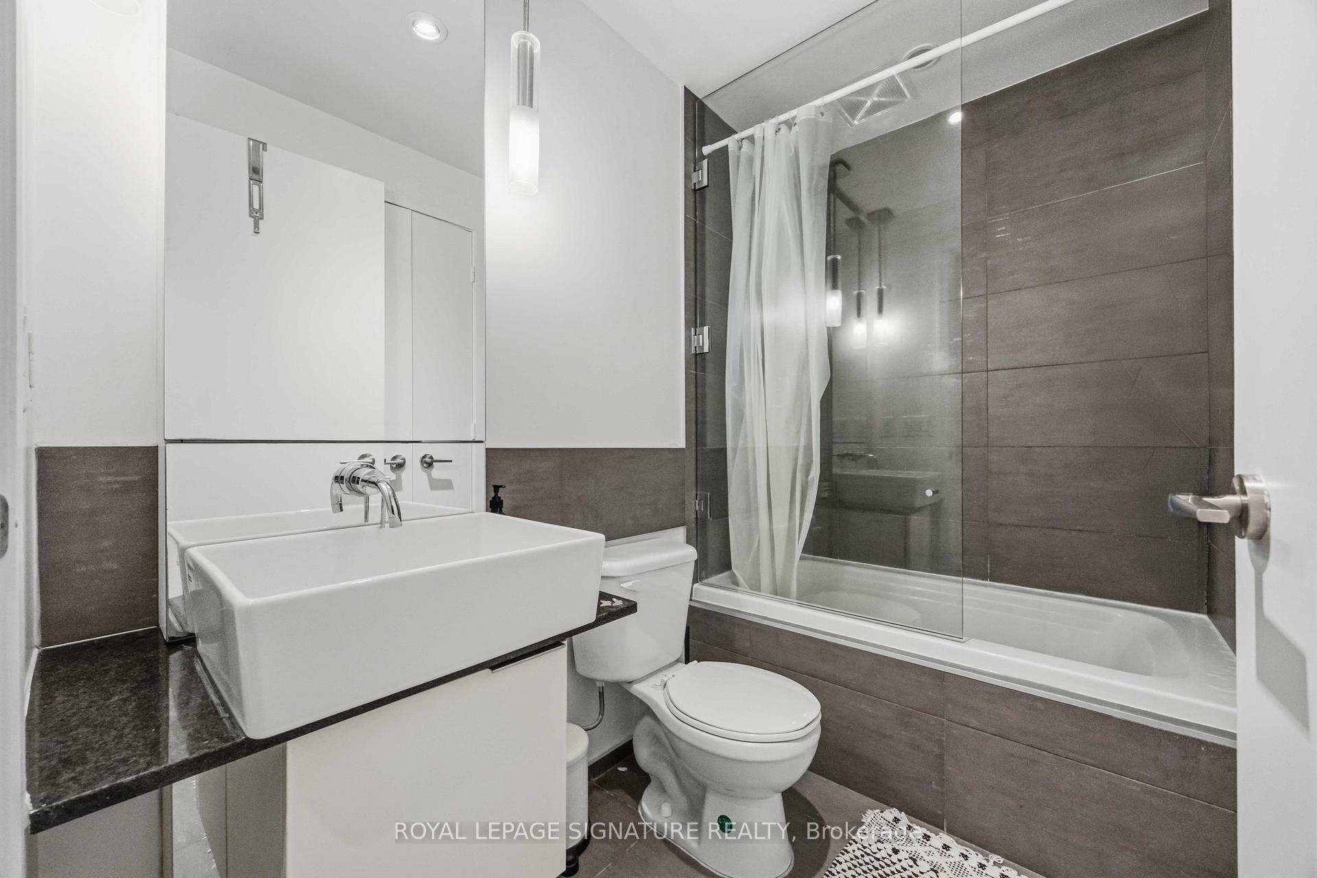 Photo 24 of Unit 202, 8 Charlotte Street, Toronto, Waterfront Communities — HOMEH