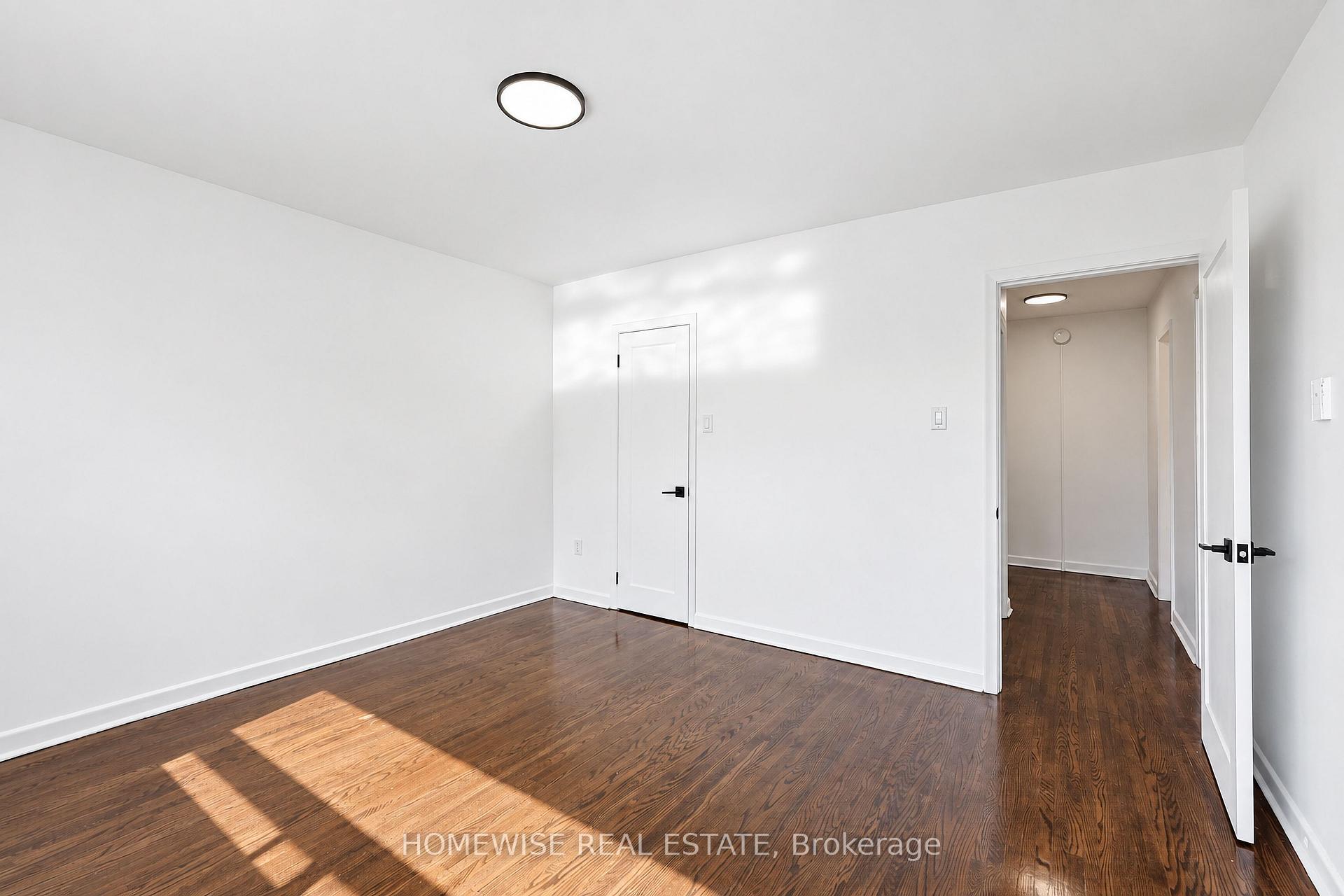 Photo 20 of Unit 4, 45 Swordbill Drive, Etobicoke, Edenbridge-Humber Valley — HOMEH