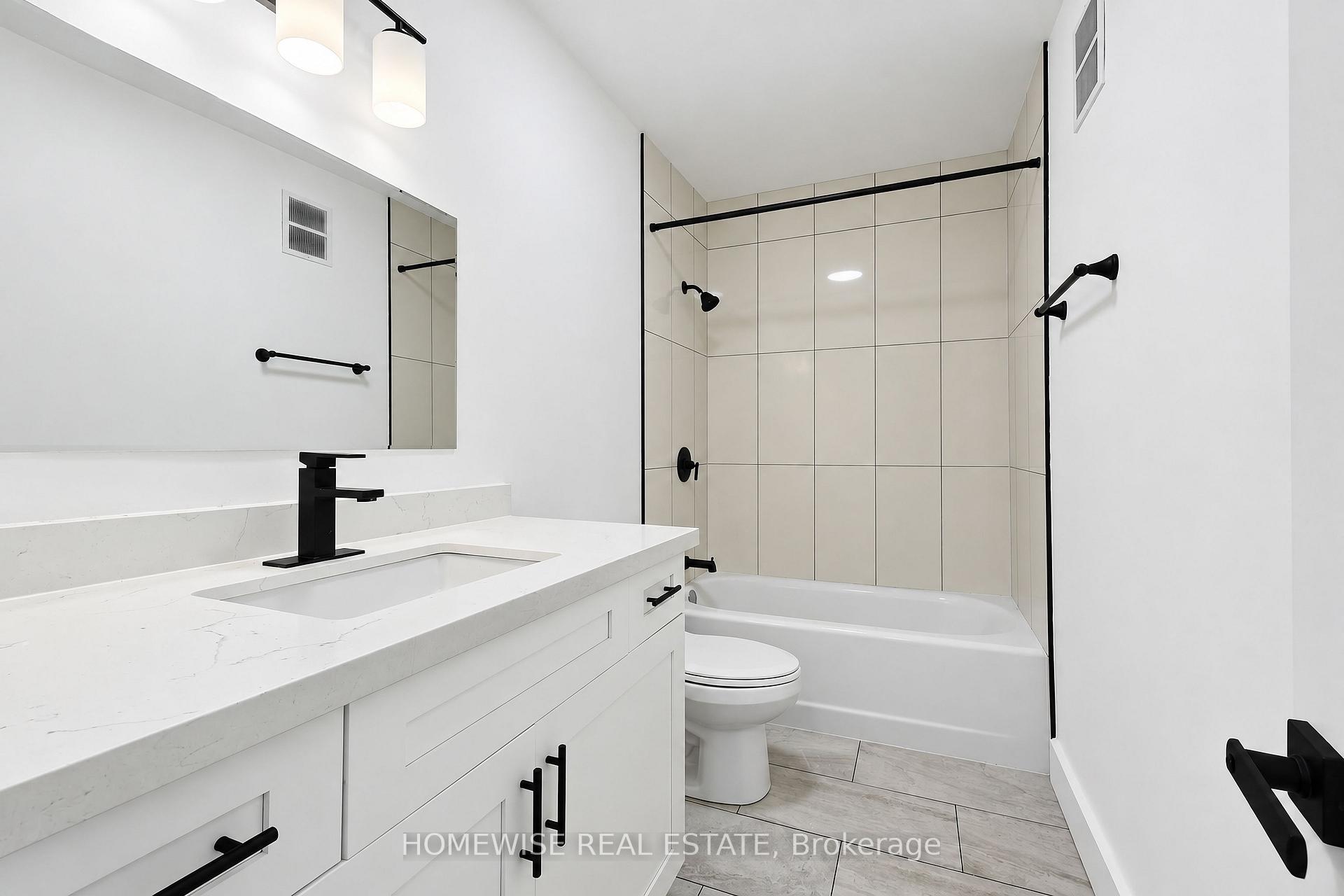 Photo 24 of Unit 4, 45 Swordbill Drive, Etobicoke, Edenbridge-Humber Valley — HOMEH