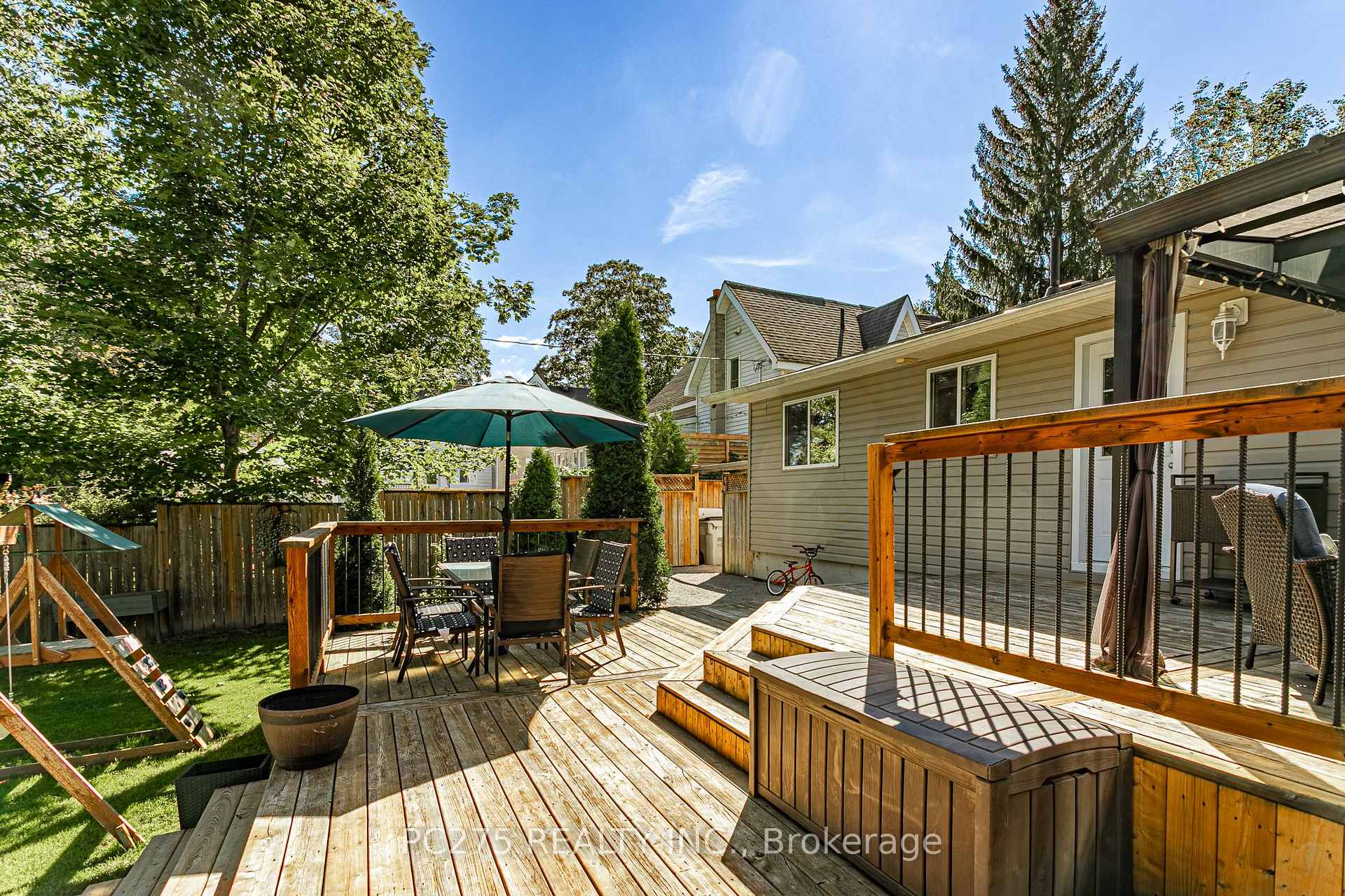 Photo 38 of 82 Centre Street, Huron East, Seaforth — HOMEH