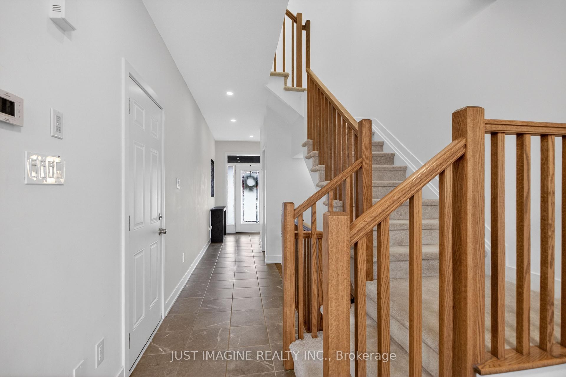 Photo 6 of 311 Ibanez Walk, Ottawa, Leitrim — HOMEH