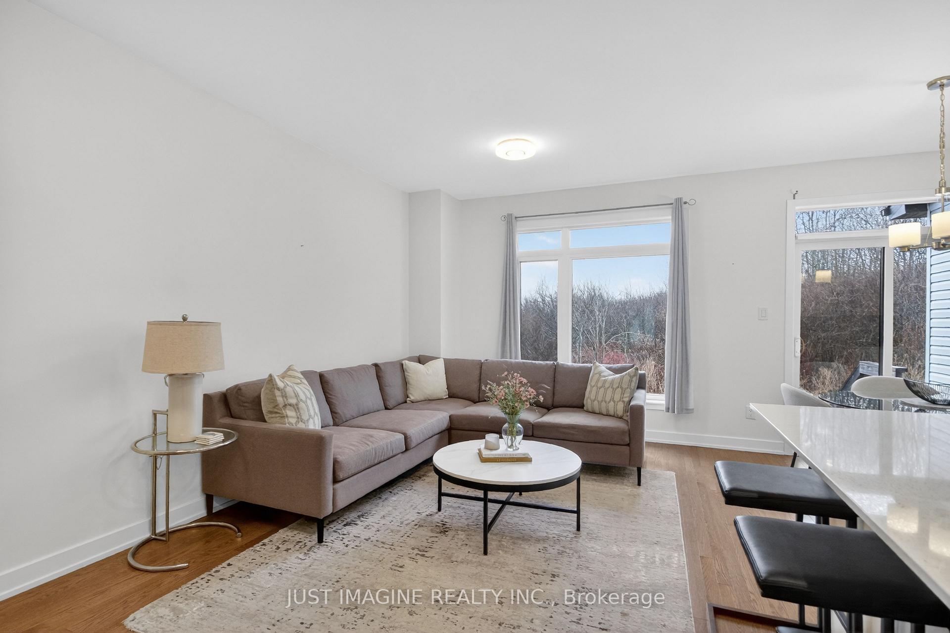 Photo 11 of 311 Ibanez Walk, Ottawa, Leitrim — HOMEH