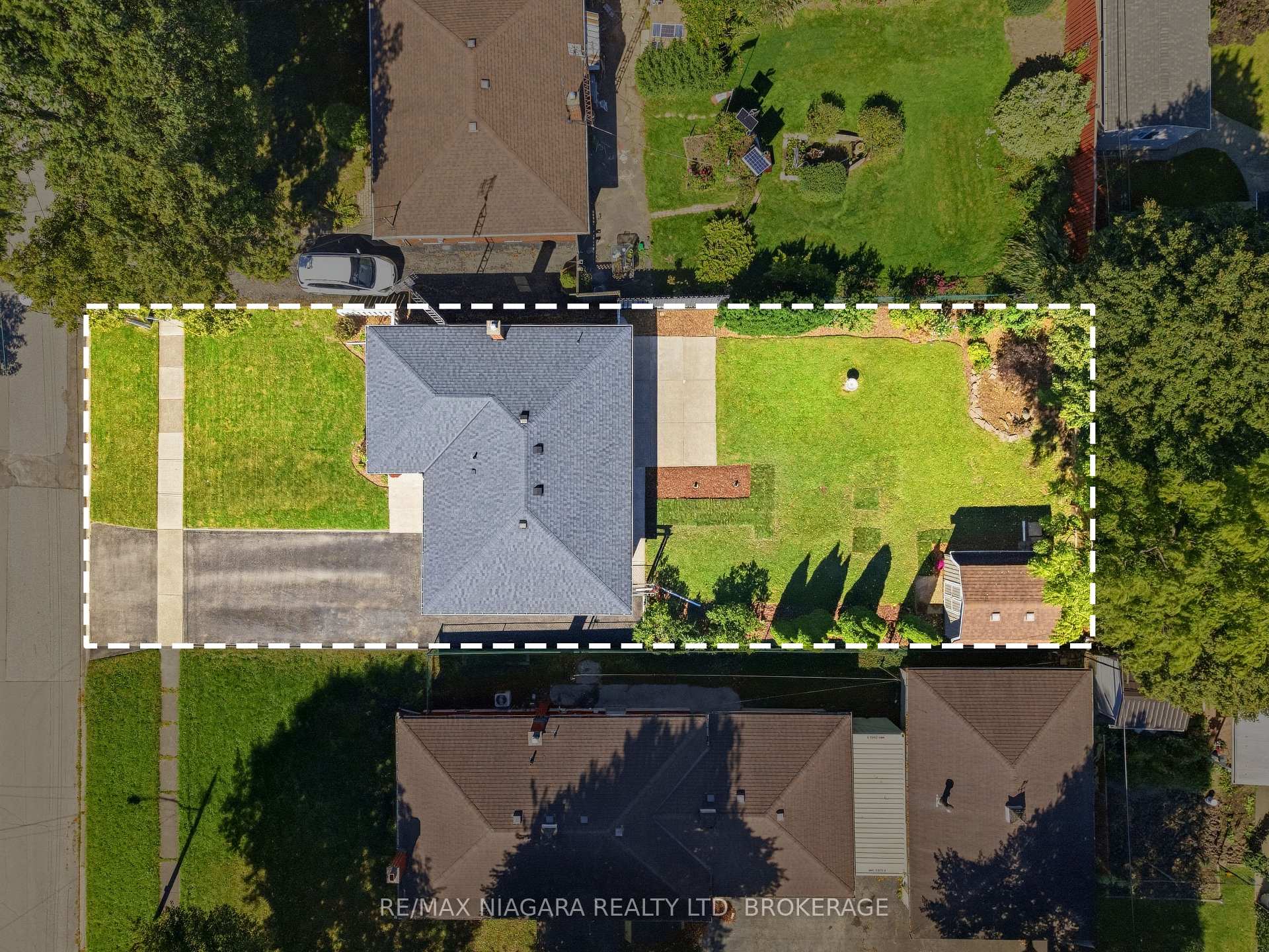 Photo 2 of 7771 Wilson Crescent, Niagara Falls, Oldfield — HOMEH