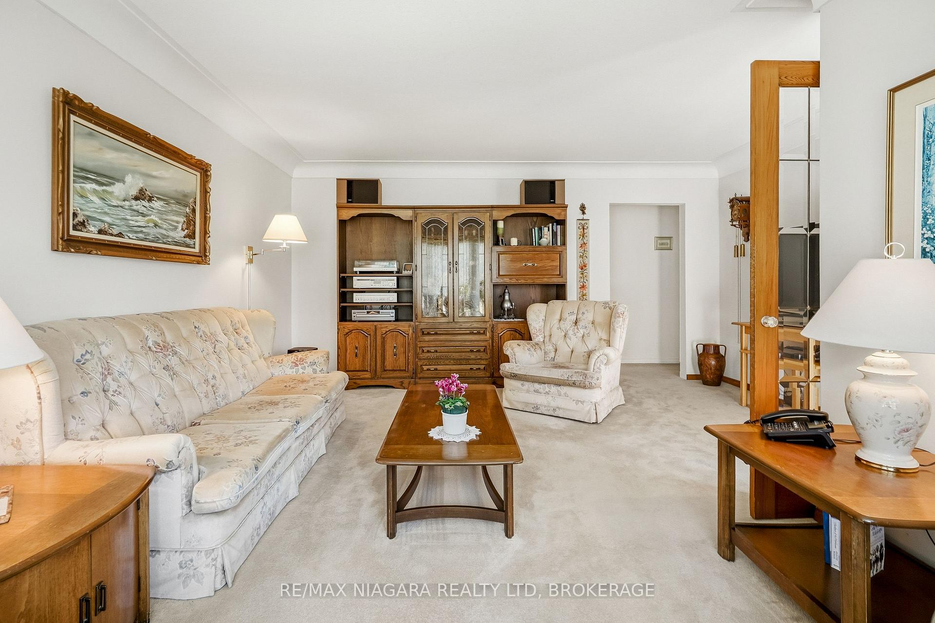 Photo 17 of 7771 Wilson Crescent, Niagara Falls, Oldfield — HOMEH