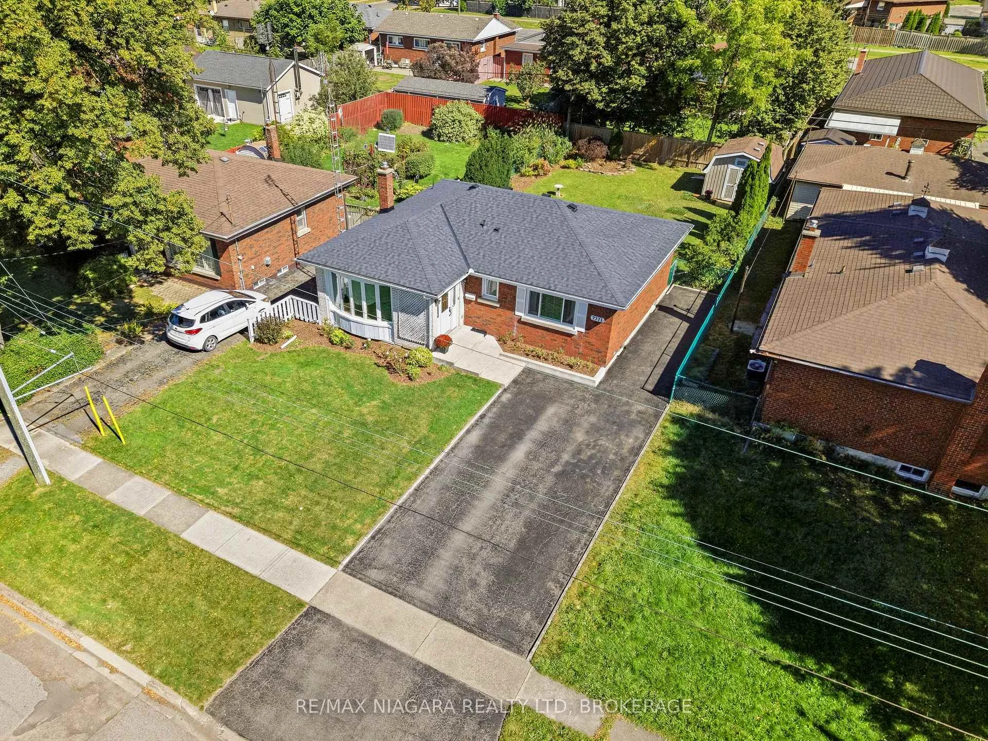 Photo 3 of 7771 Wilson Crescent, Niagara Falls, Oldfield — HOMEH