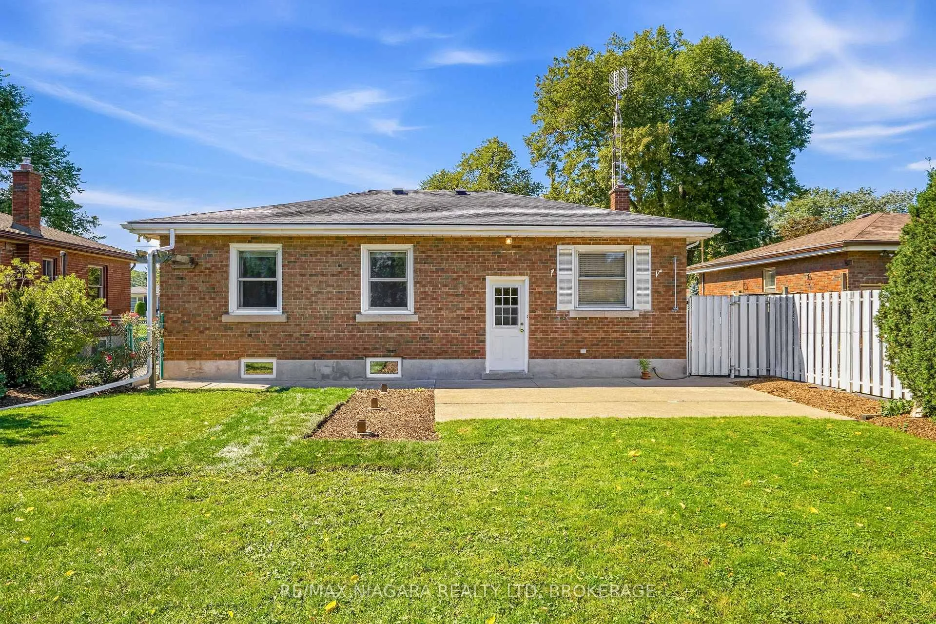 Photo 45 of 7771 Wilson Crescent, Niagara Falls, Oldfield — HOMEH