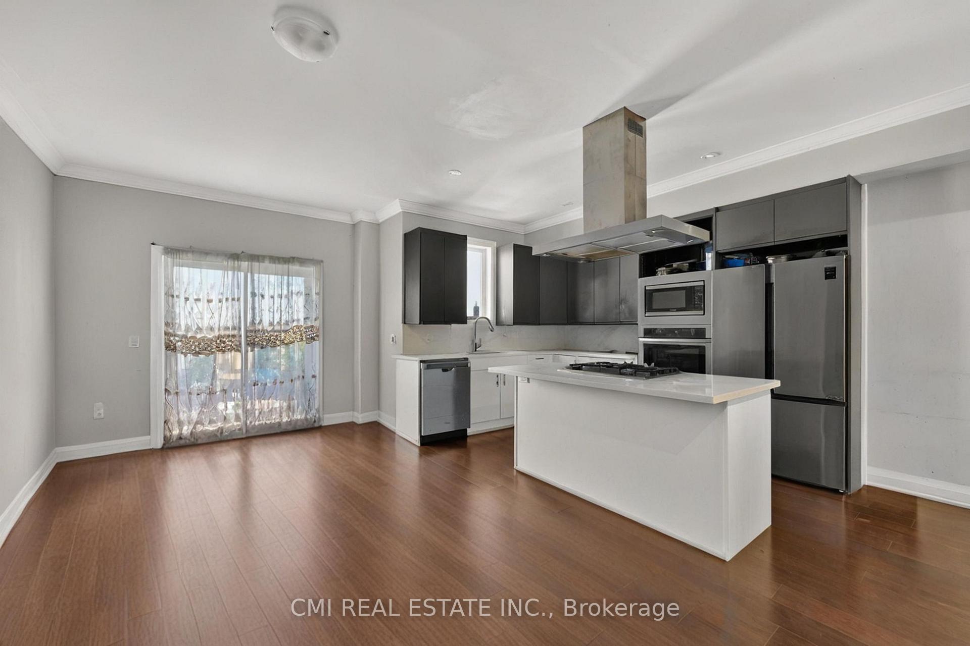 Photo 12 of 22 Jeavons Avenue, Scarborough, Clairlea-Birchmount — HOMEH