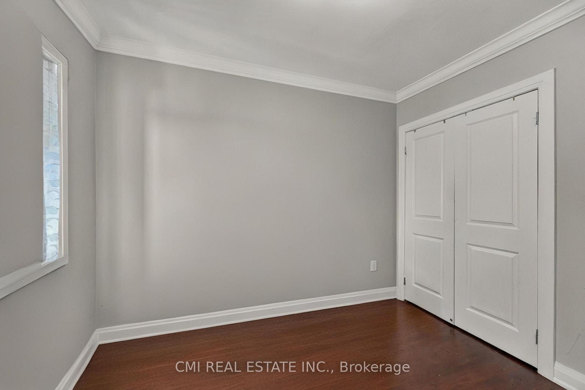 Photo 24 of 22 Jeavons Avenue, Scarborough, Clairlea-Birchmount — HOMEH