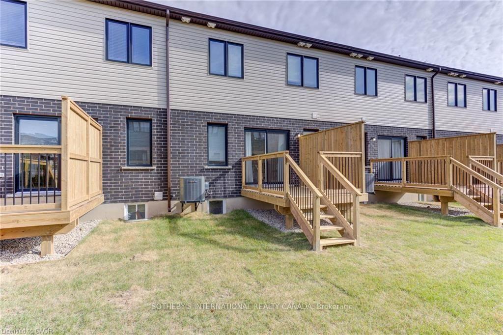 Photo 33 of Unit 79Q, 72 Bur Oak Common, Cambridge, Preston Heights — HOMEH