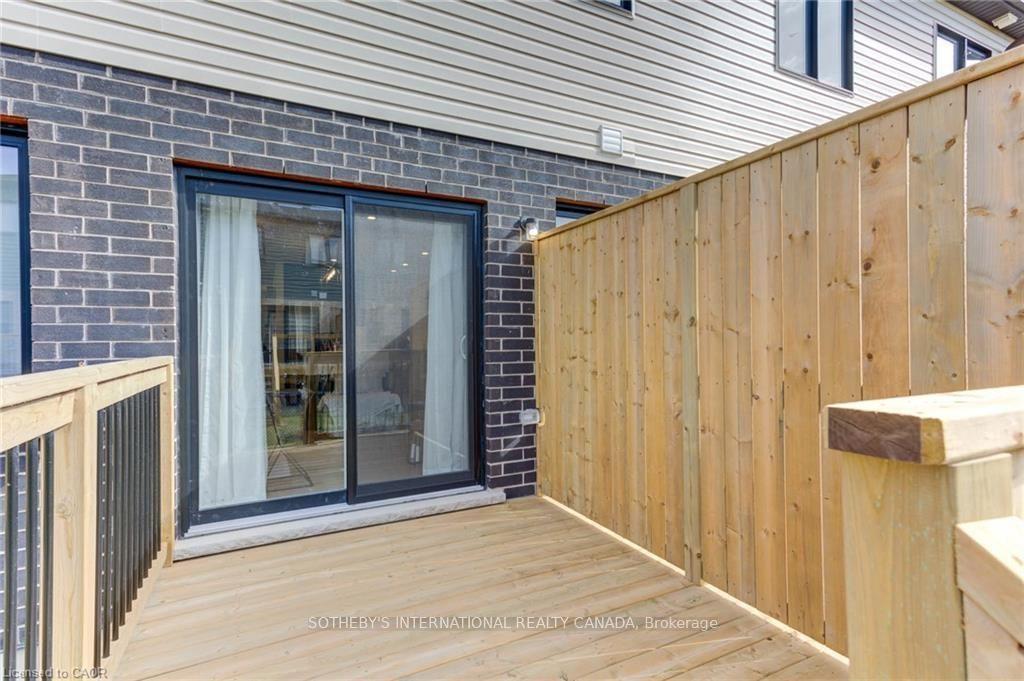Photo 36 of Unit 79Q, 72 Bur Oak Common, Cambridge, Preston Heights — HOMEH