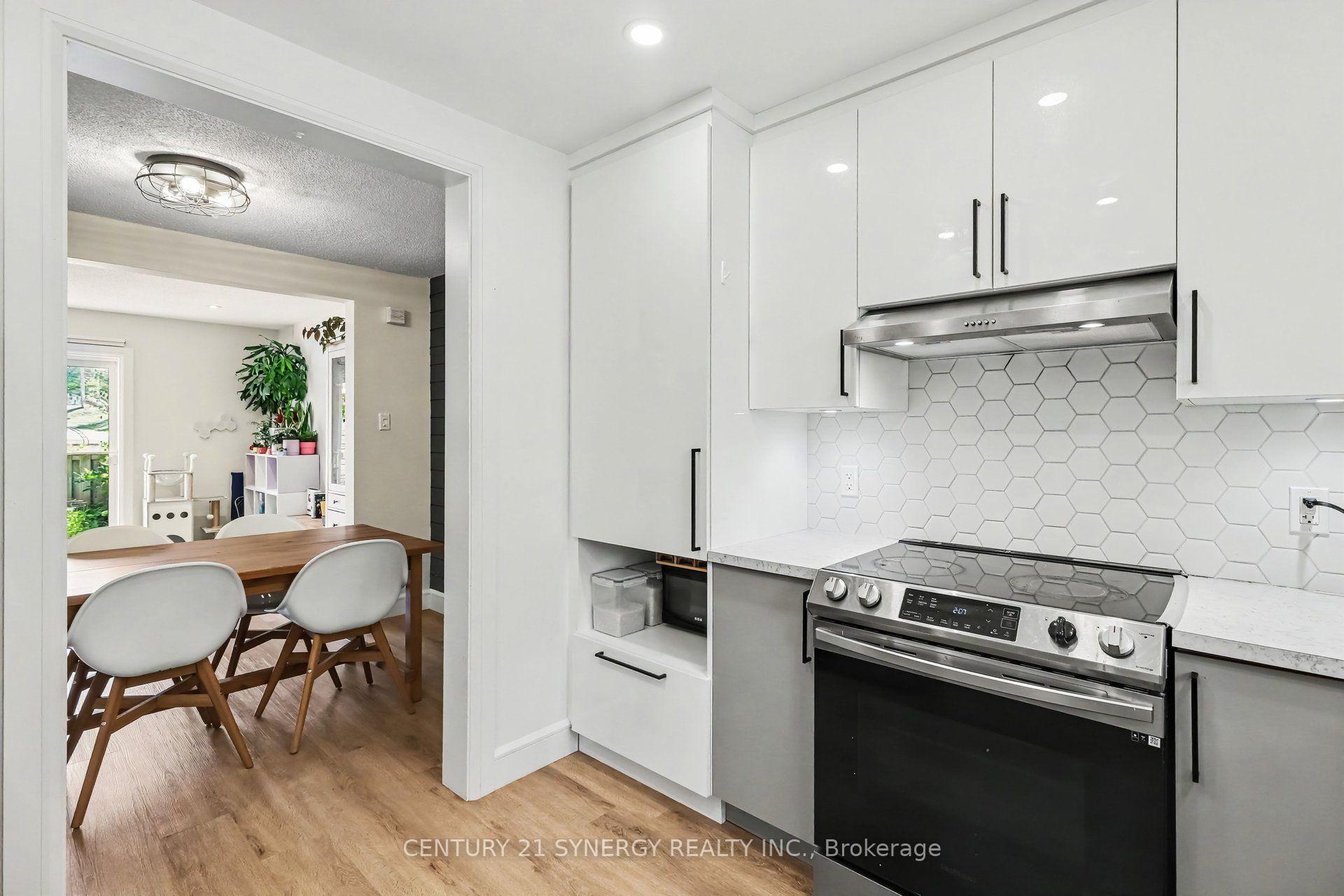 Photo 10 of Unit 123, 6170 Brookside Lane, Ottawa, Convent Glen South — HOMEH