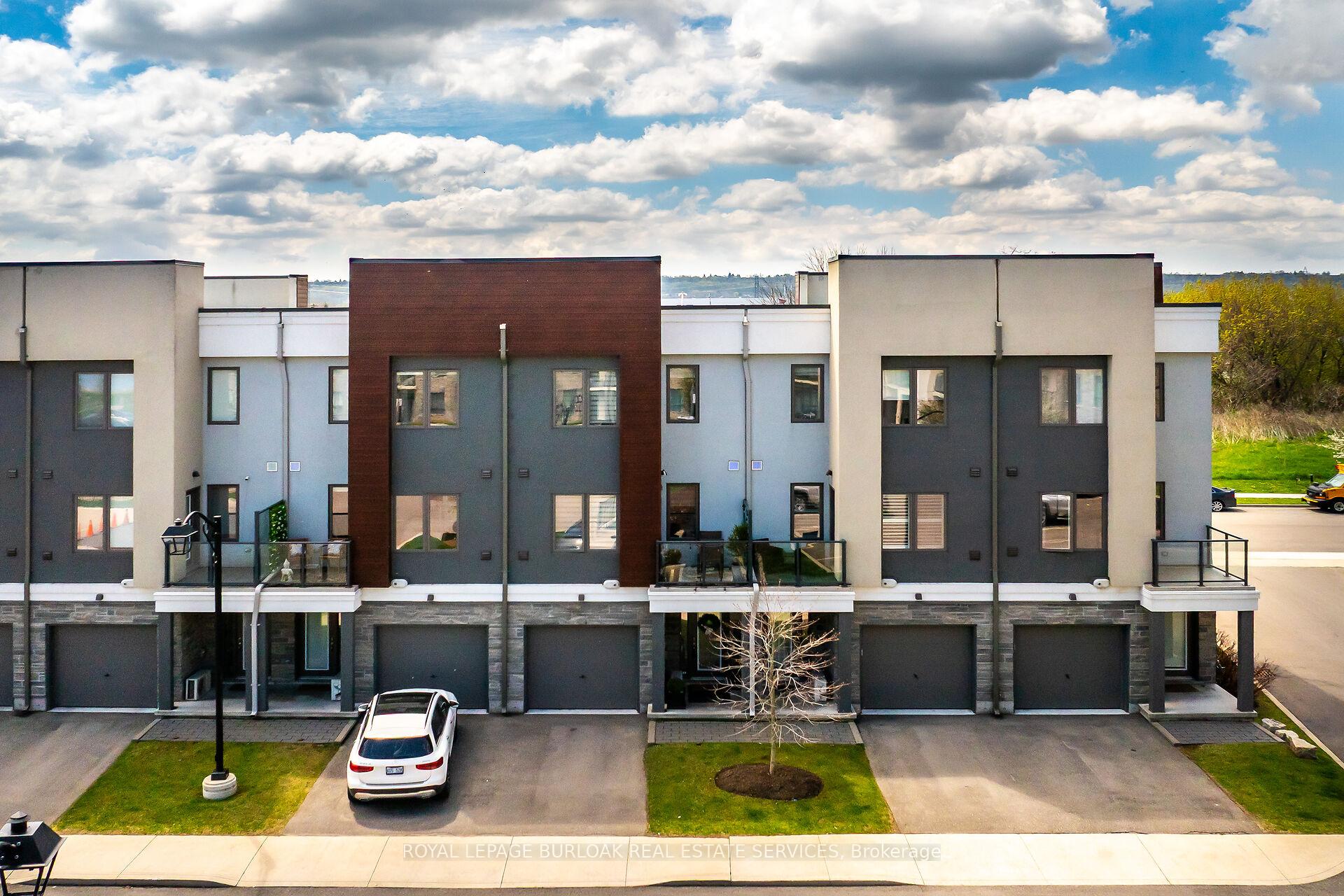 Photo 1 of Unit 9, 115 Shoreview Place, Hamilton, Lakeshore — HOMEH