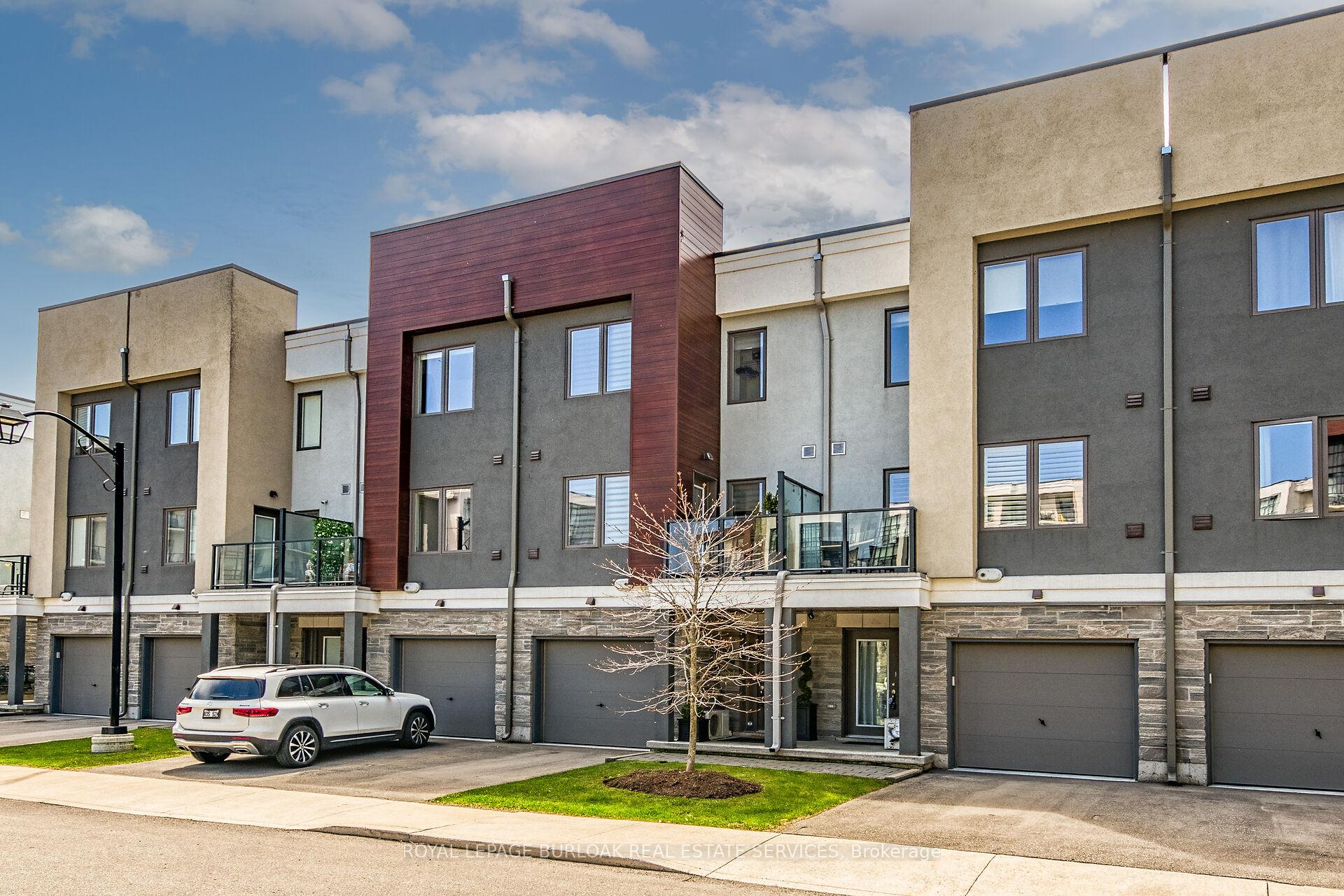 Photo 3 of Unit 9, 115 Shoreview Place, Hamilton, Lakeshore — HOMEH
