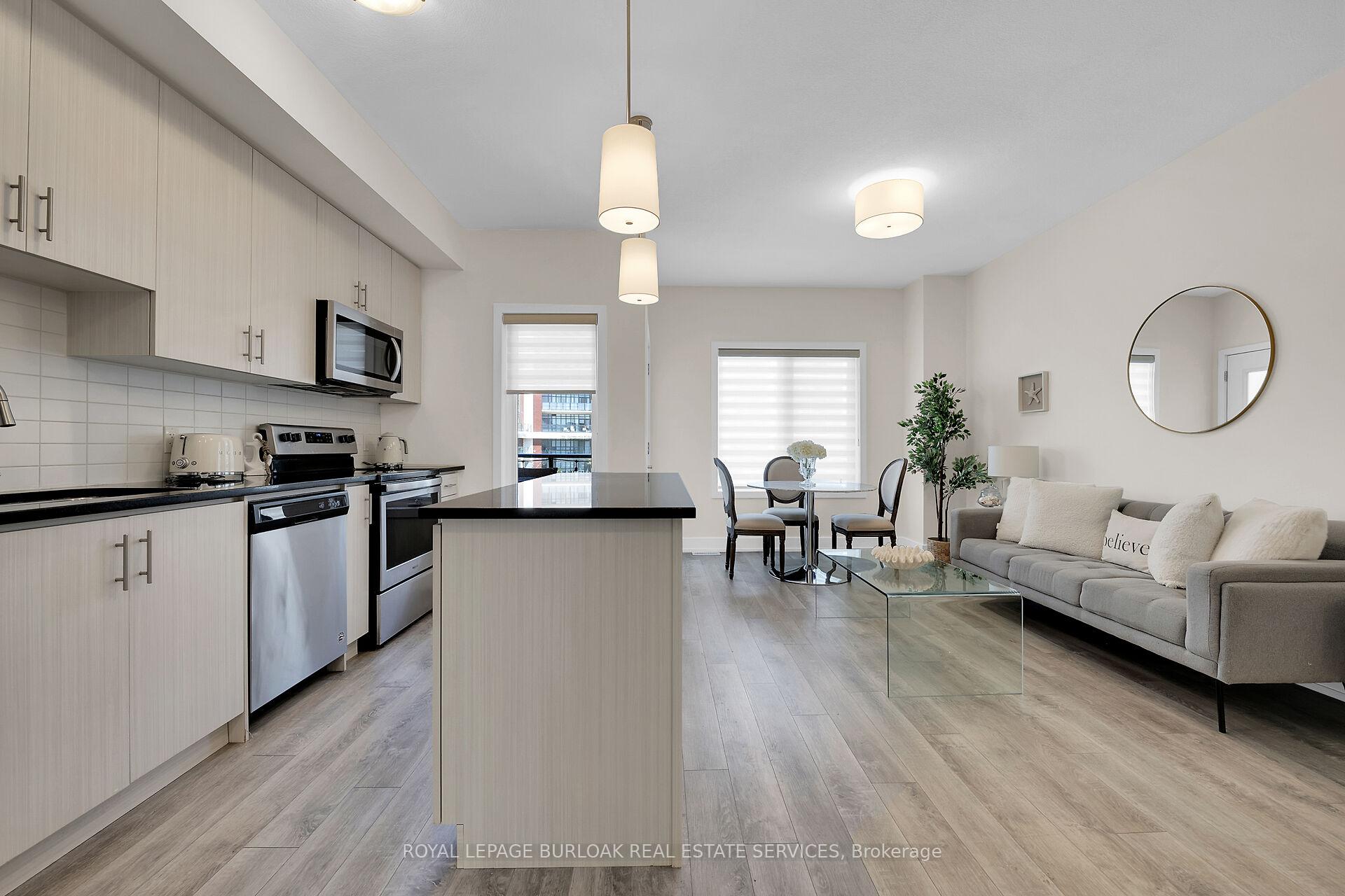 Photo 16 of Unit 9, 115 Shoreview Place, Hamilton, Lakeshore — HOMEH