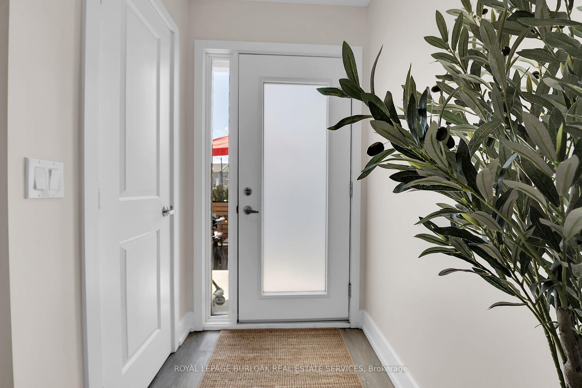 Photo 25 of Unit 9, 115 Shoreview Place, Hamilton, Lakeshore — HOMEH
