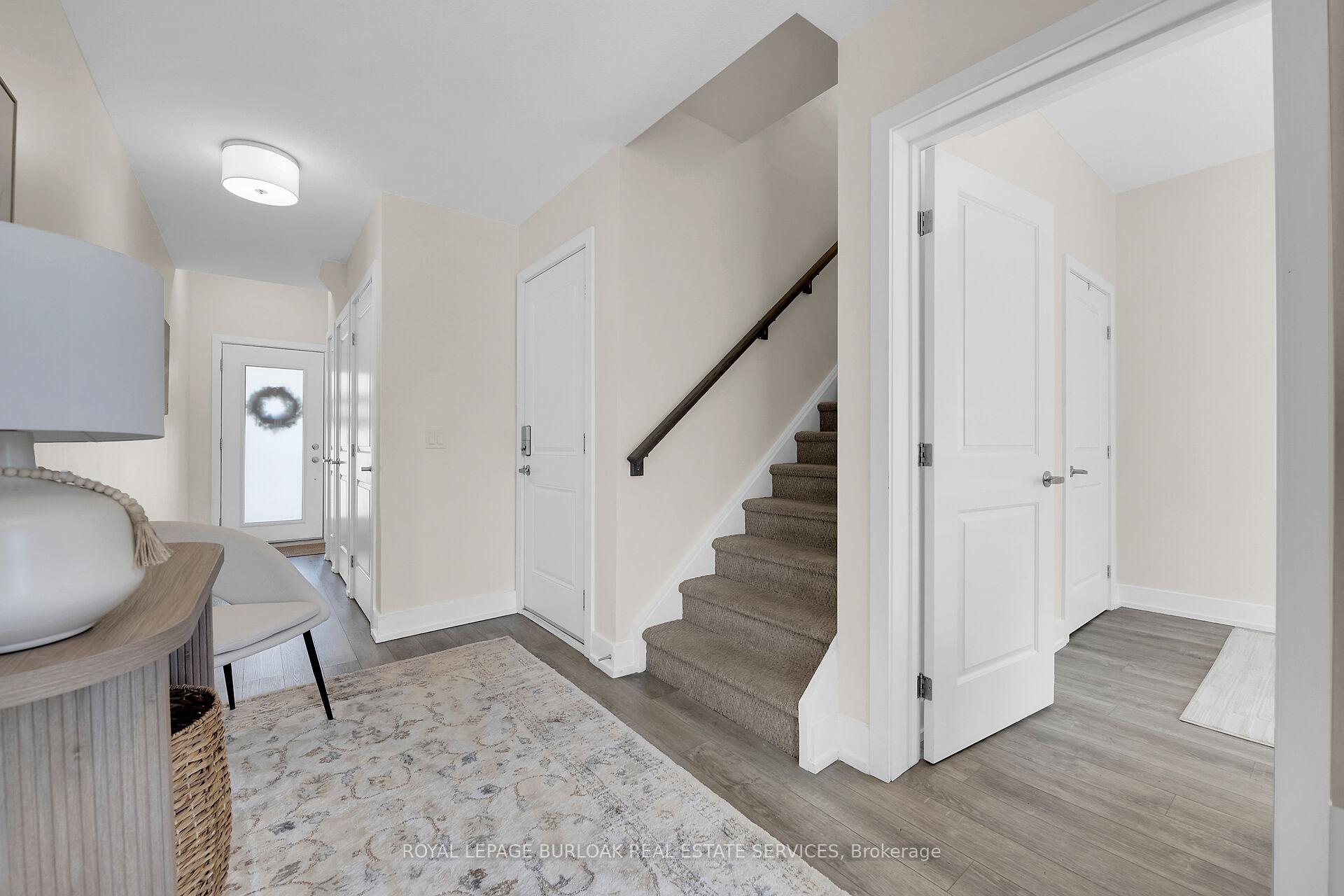 Photo 26 of Unit 9, 115 Shoreview Place, Hamilton, Lakeshore — HOMEH