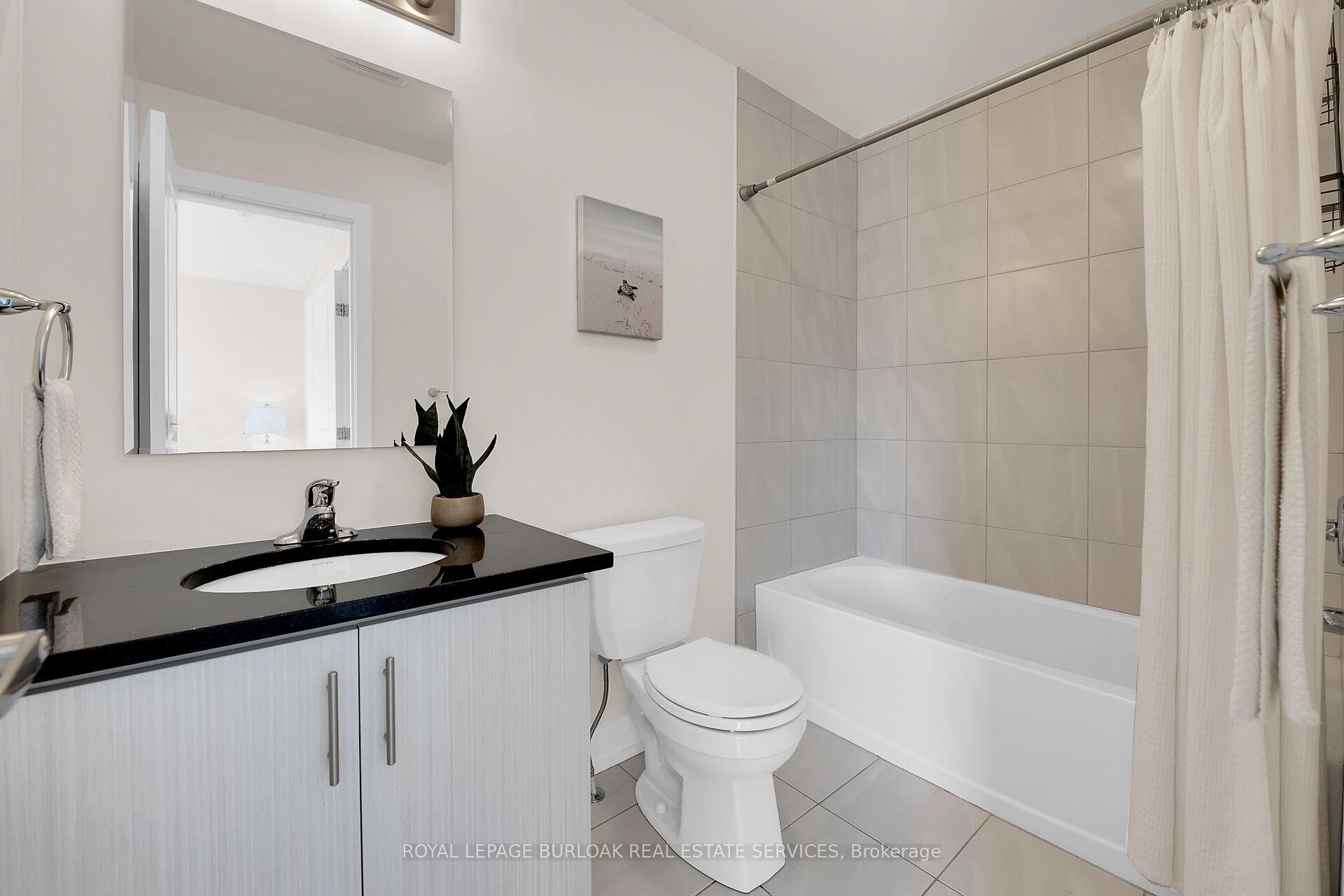 Photo 32 of Unit 9, 115 Shoreview Place, Hamilton, Lakeshore — HOMEH