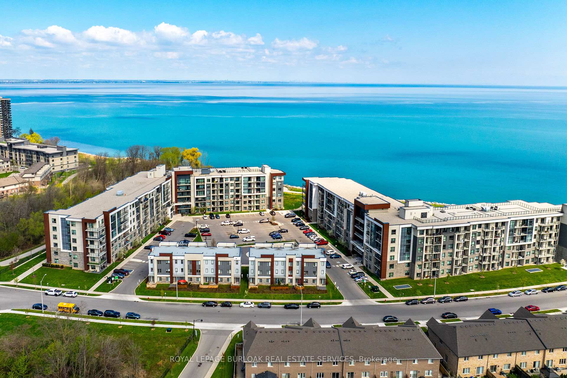 Photo 46 of Unit 9, 115 Shoreview Place, Hamilton, Lakeshore — HOMEH