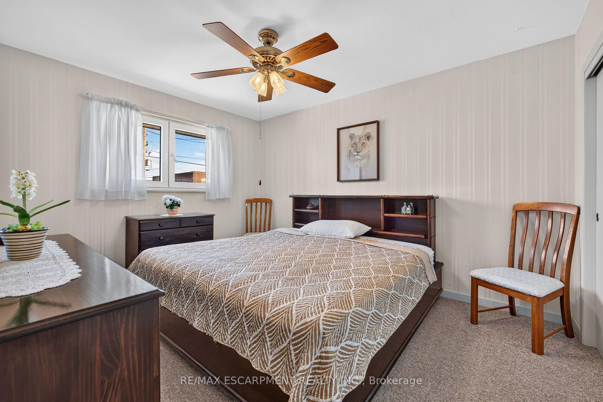 Photo 25 of 994 Barton Street, Hamilton, Fruitland — HOMEH