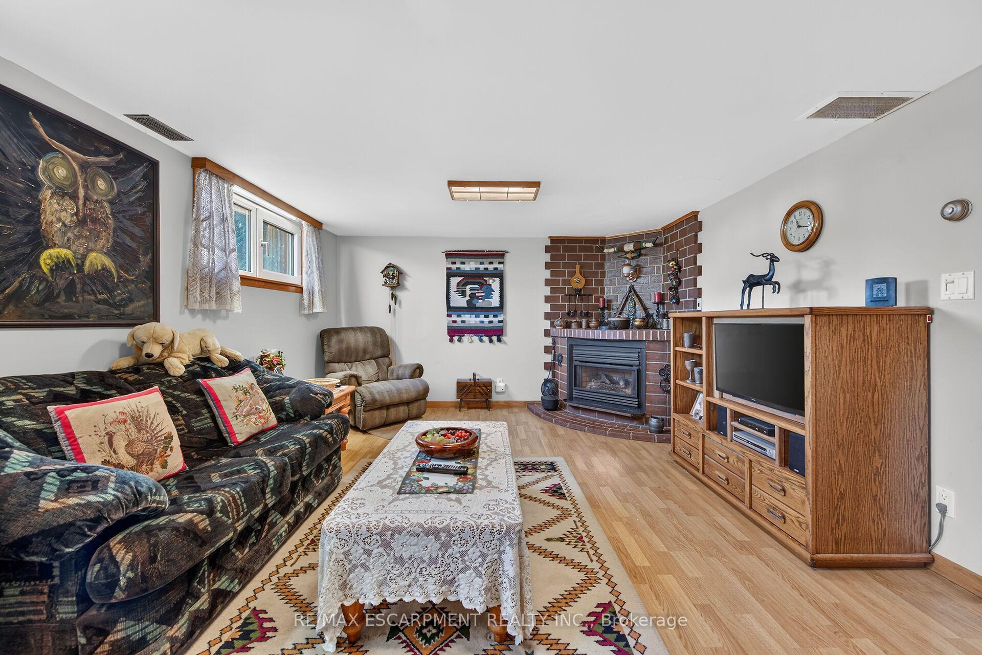 Photo 29 of 994 Barton Street, Hamilton, Fruitland — HOMEH